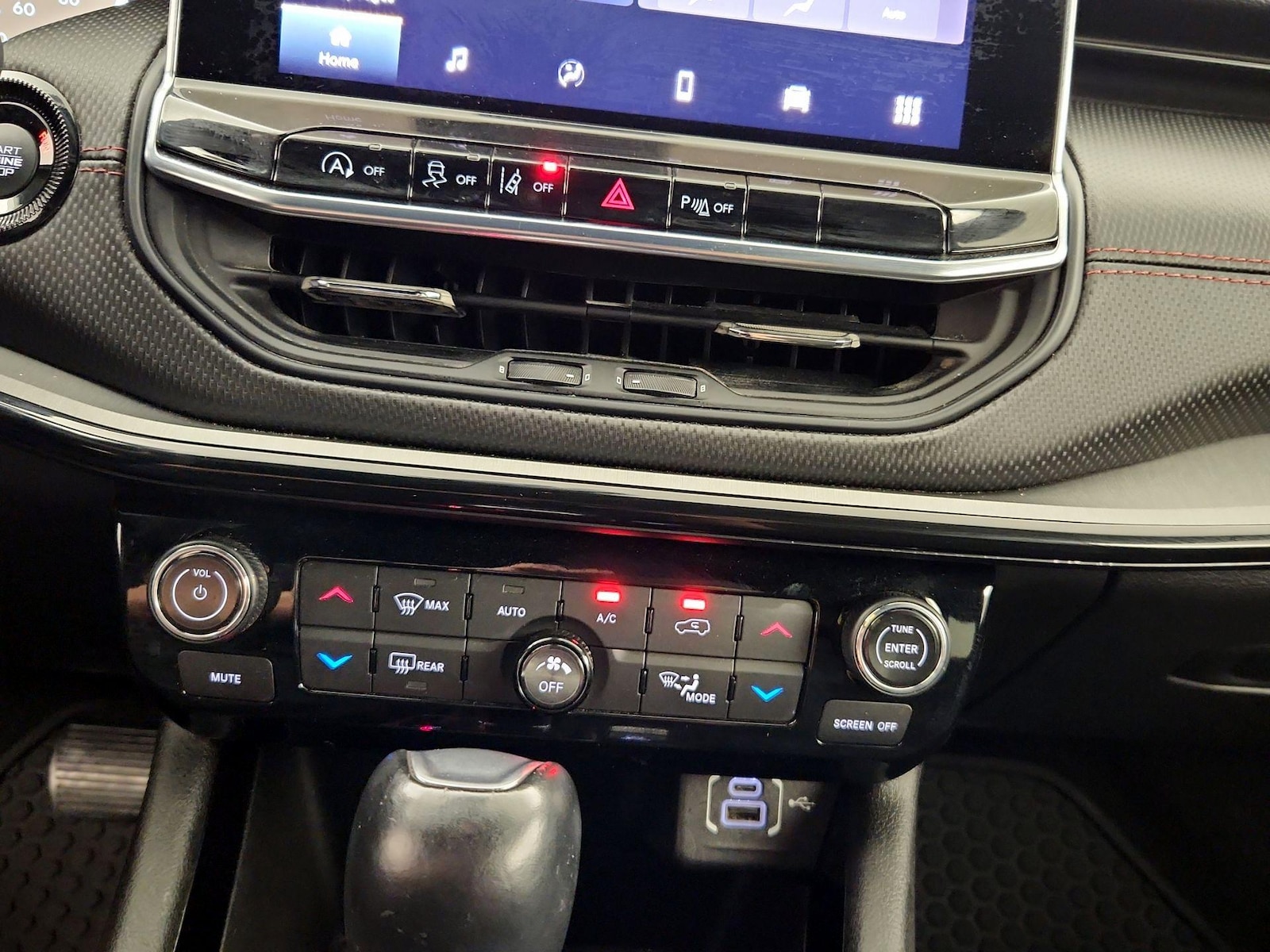2025 Jeep Compass Trailhawk - Photo 17