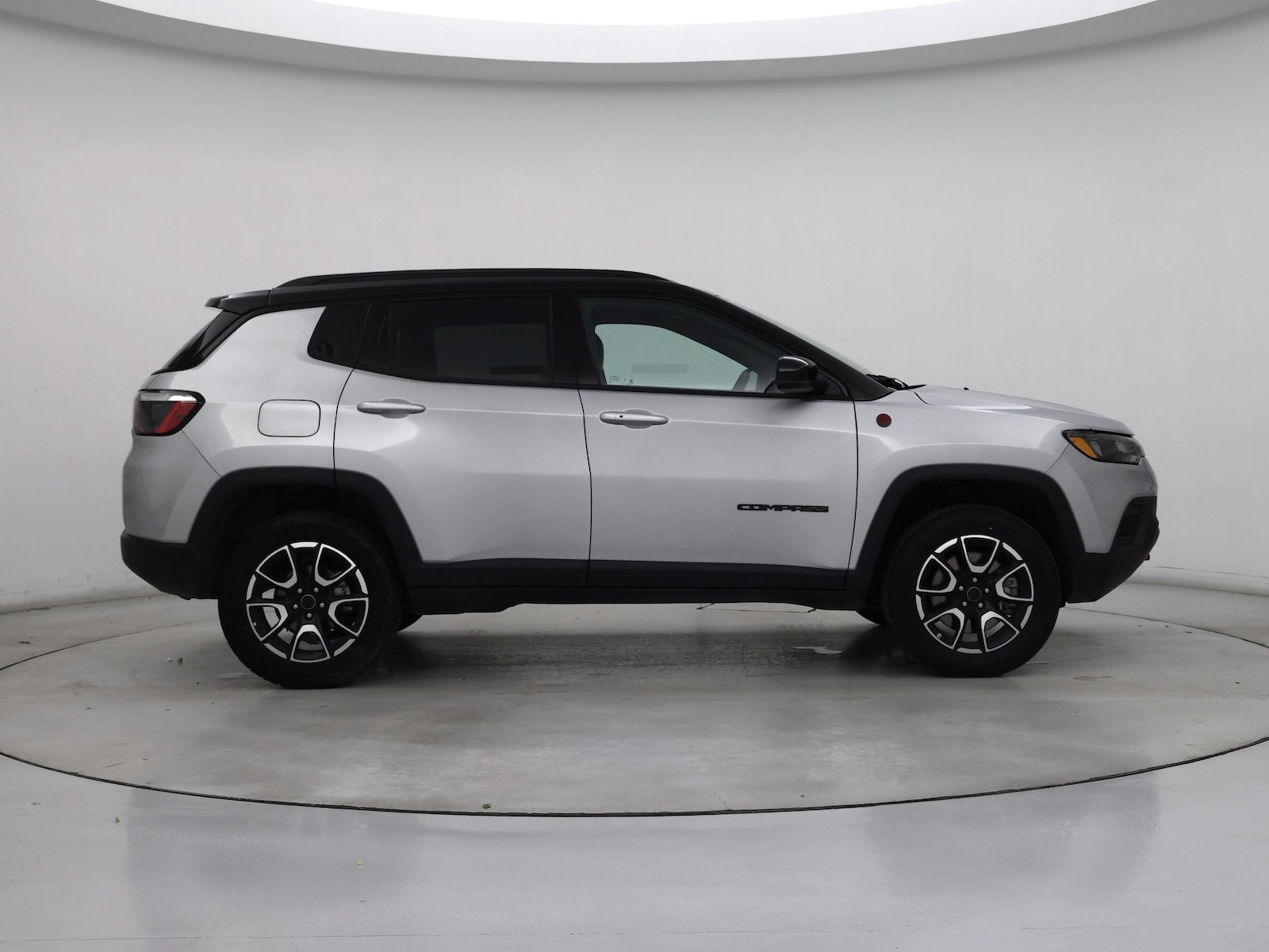 2025 Jeep Compass Trailhawk - Photo 8