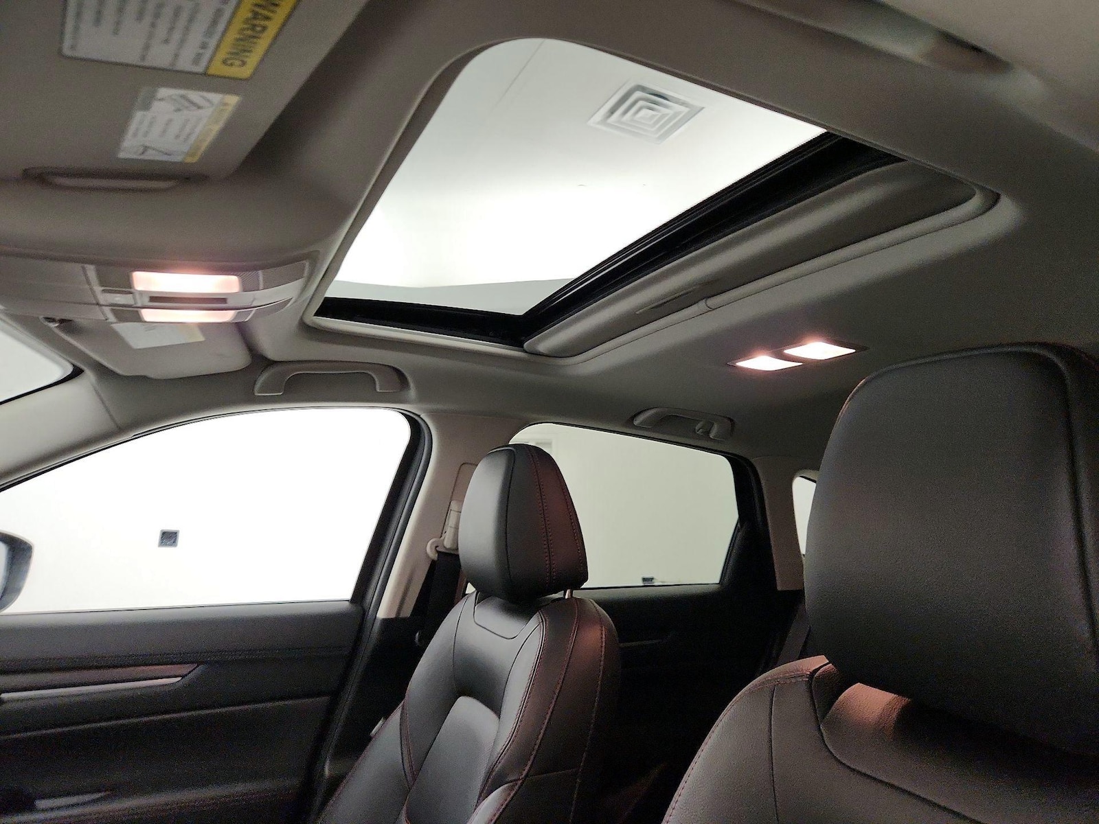 Sunroof(s) & Overhead Airbags
