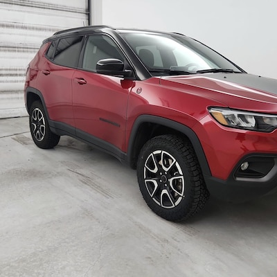 2025 Jeep Compass Trailhawk