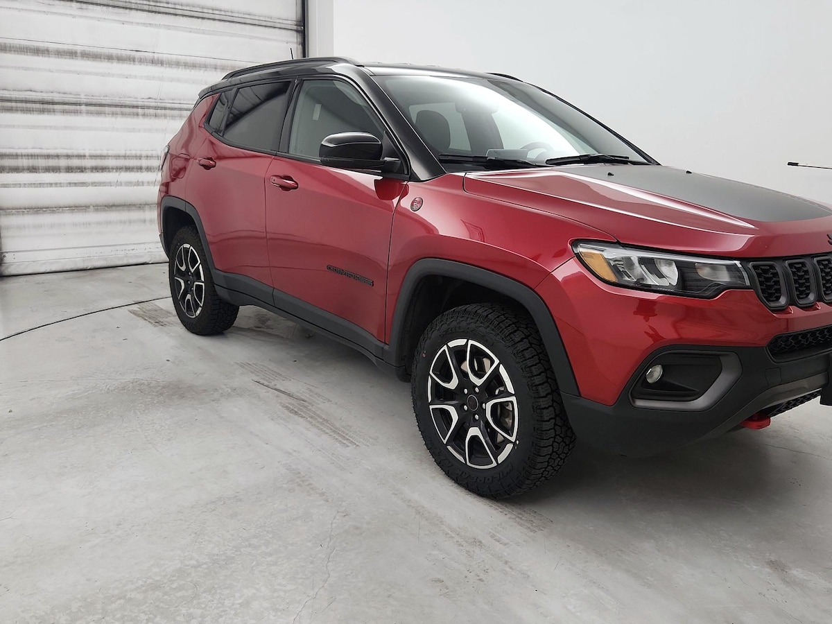 Featured vehicle