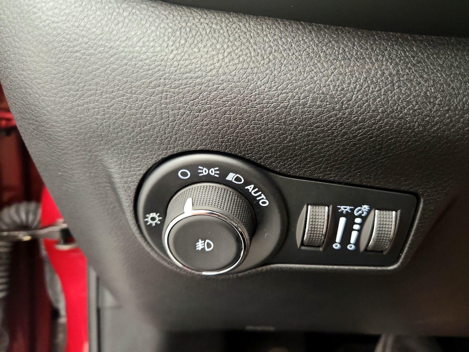 2025 Jeep Compass Trailhawk - Photo 12