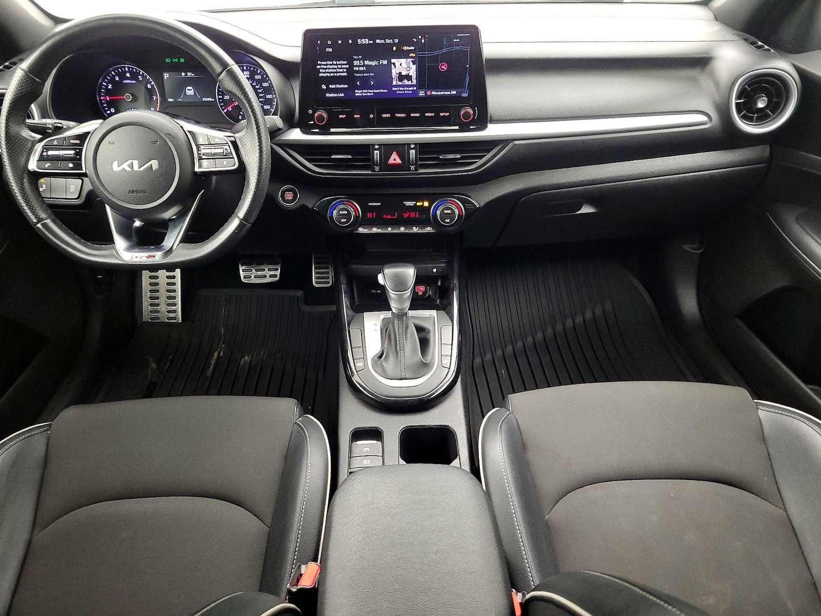 Apple CarPlay® & Android Auto™