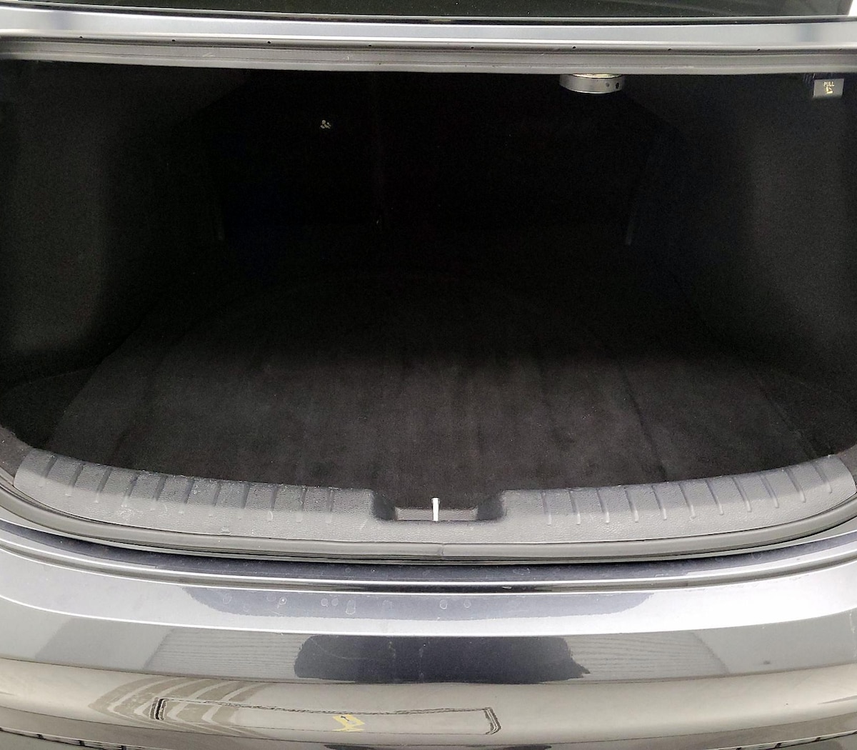 Trunk/Cargo (Seats Up)