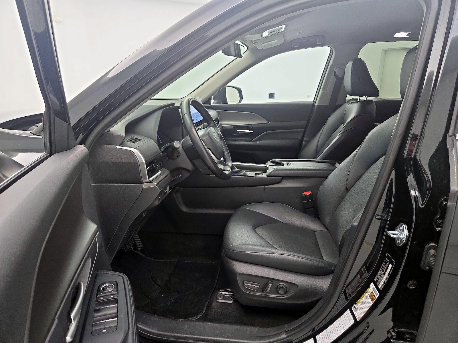 Power Seat(s) & Side Airbags