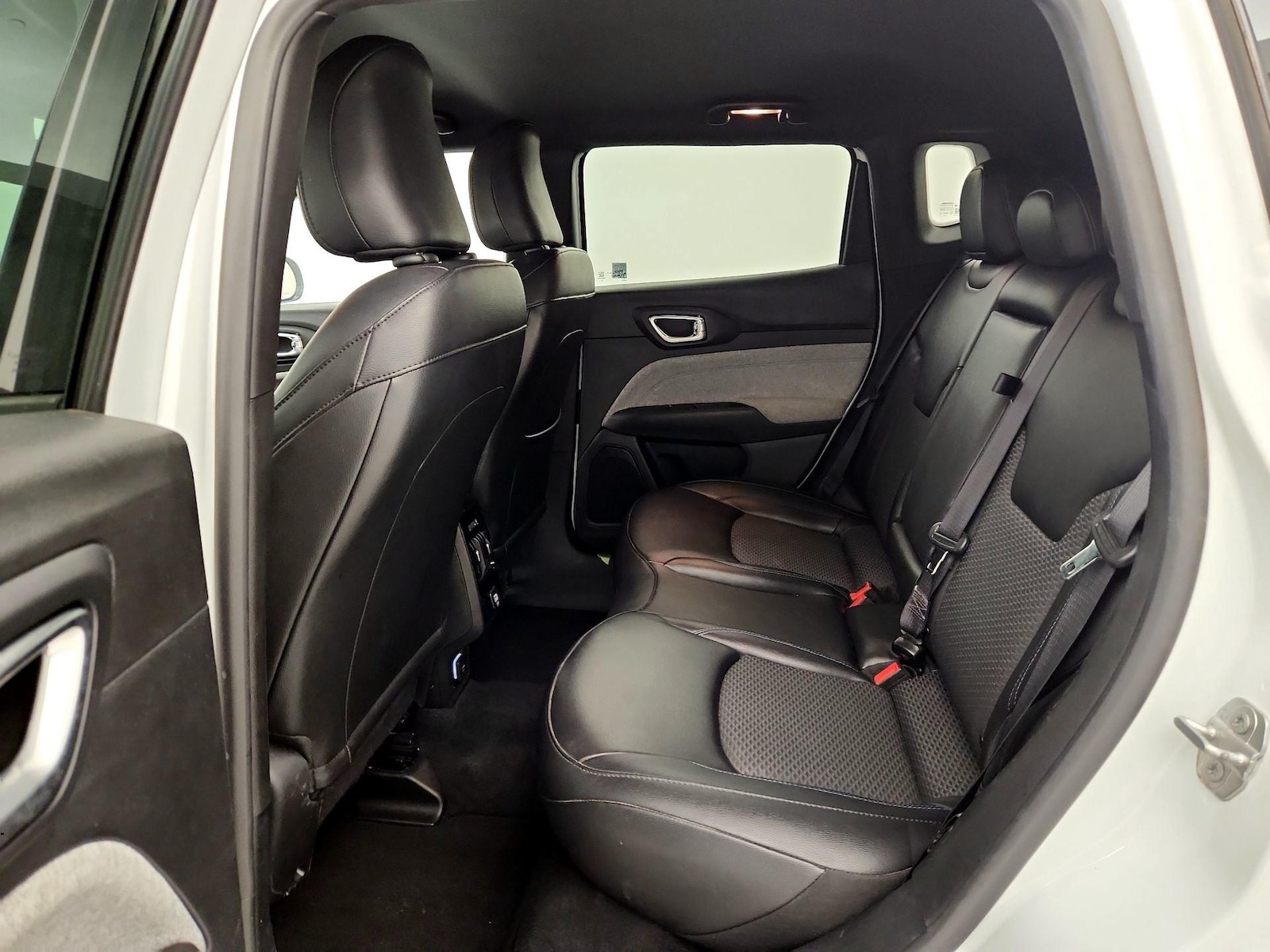 2025 Jeep Compass Latitude - Photo 18