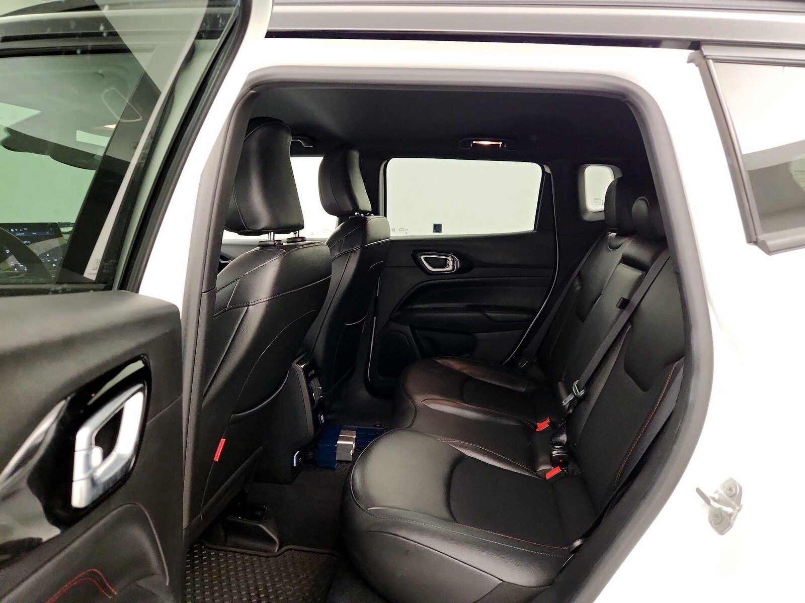 2025 Jeep Compass Trailhawk - Photo 18