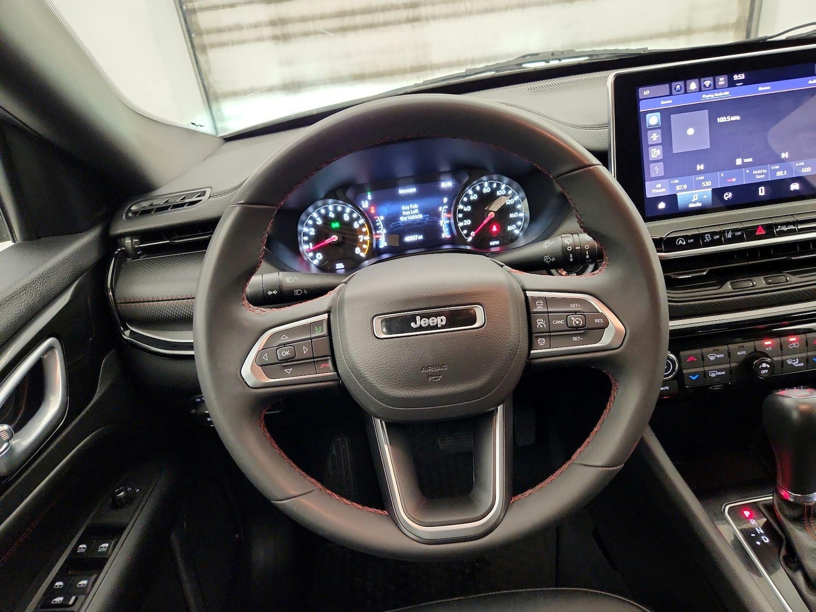 2025 Jeep Compass Trailhawk - Photo 9