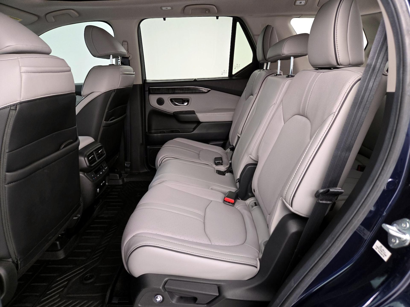 Rear Air Conditioning