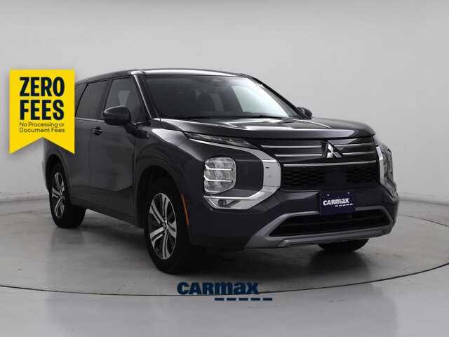 Gray 2025 Mitsubishi Outlander SUV / Crossover Front-Wheel Drive Automatic
