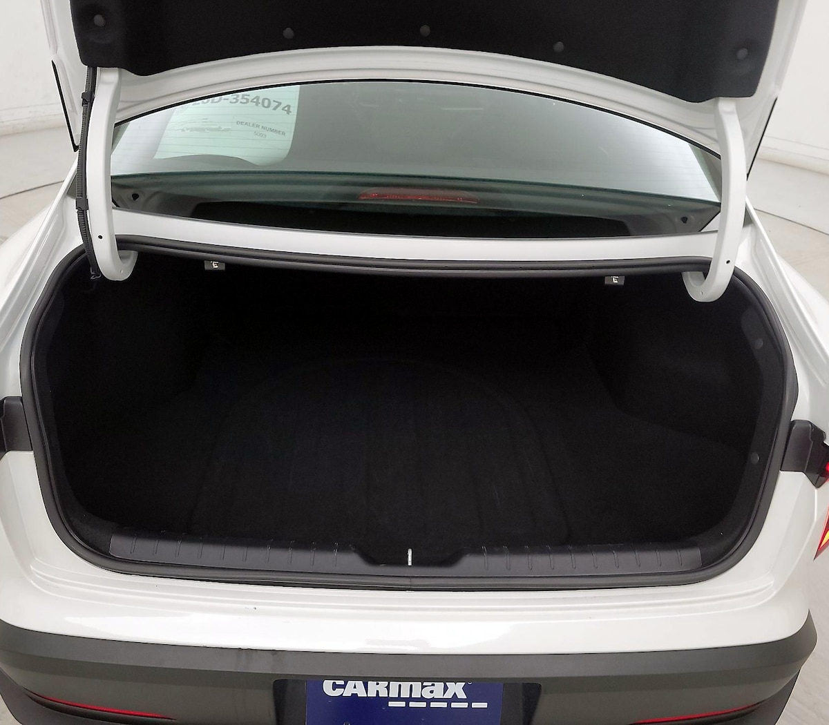 Trunk/Cargo (Seats Up)