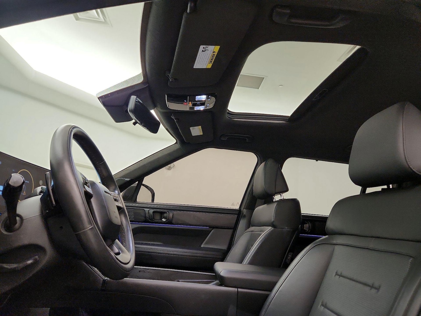 Sunroof(s) & Skylight(s)