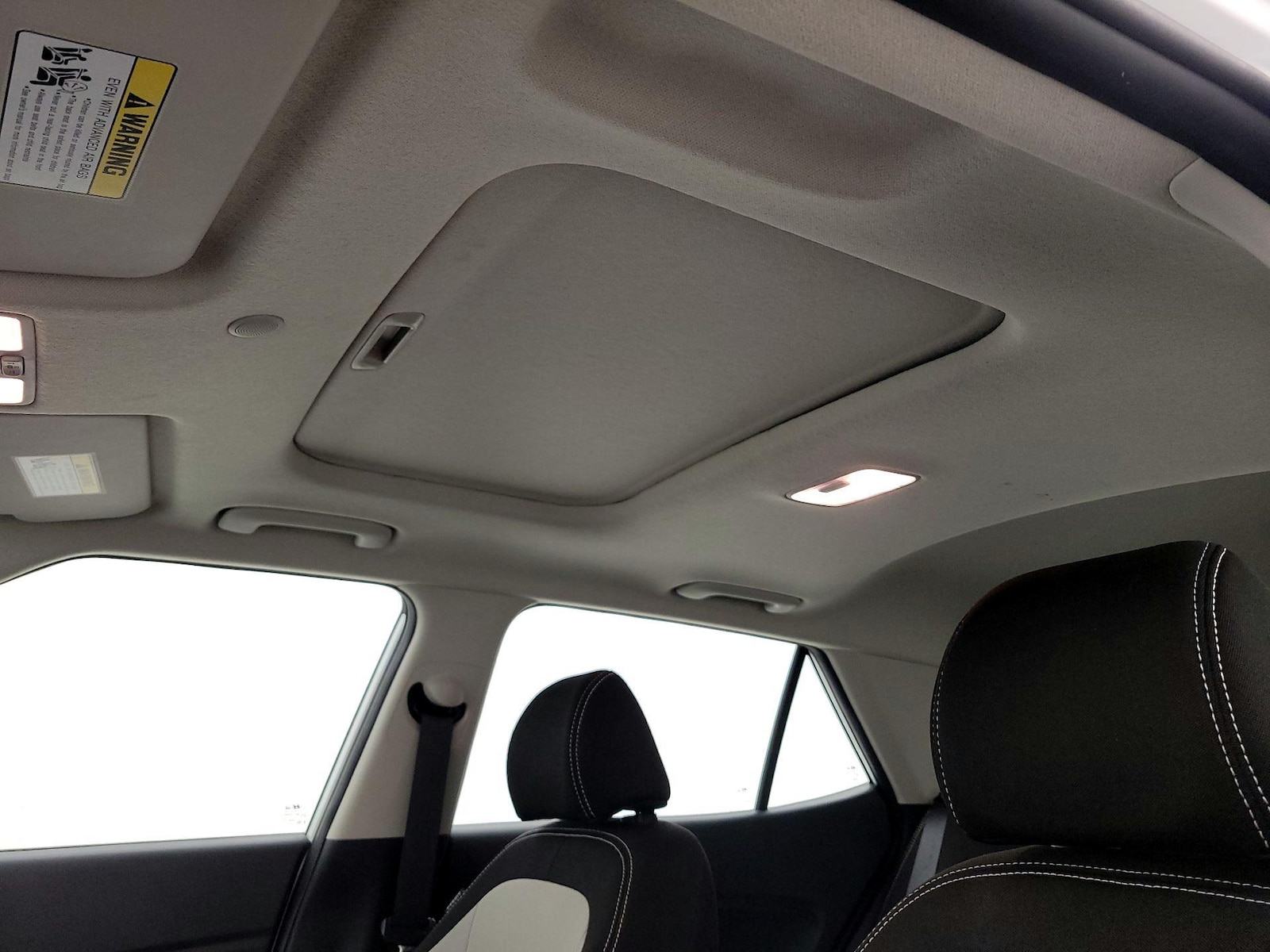 Sunroof(s) & Overhead Airbags
