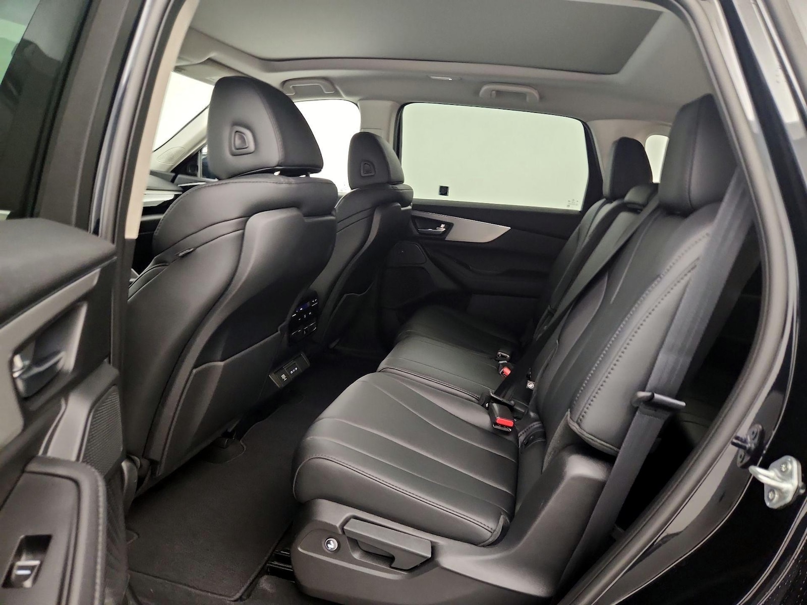 Rear Air Conditioning
