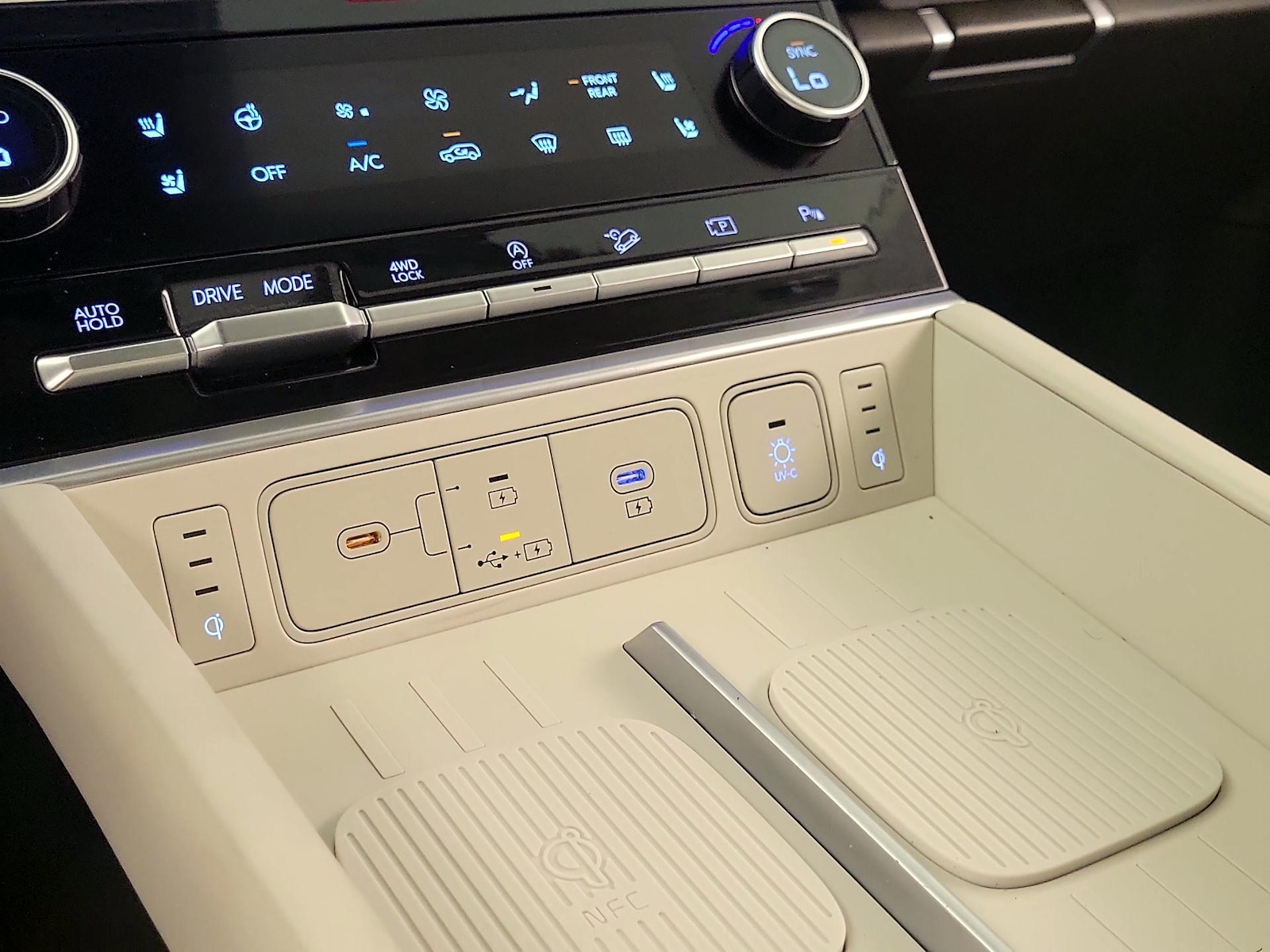 2025 Hyundai Santa Fe Calligraphy - Photo 18