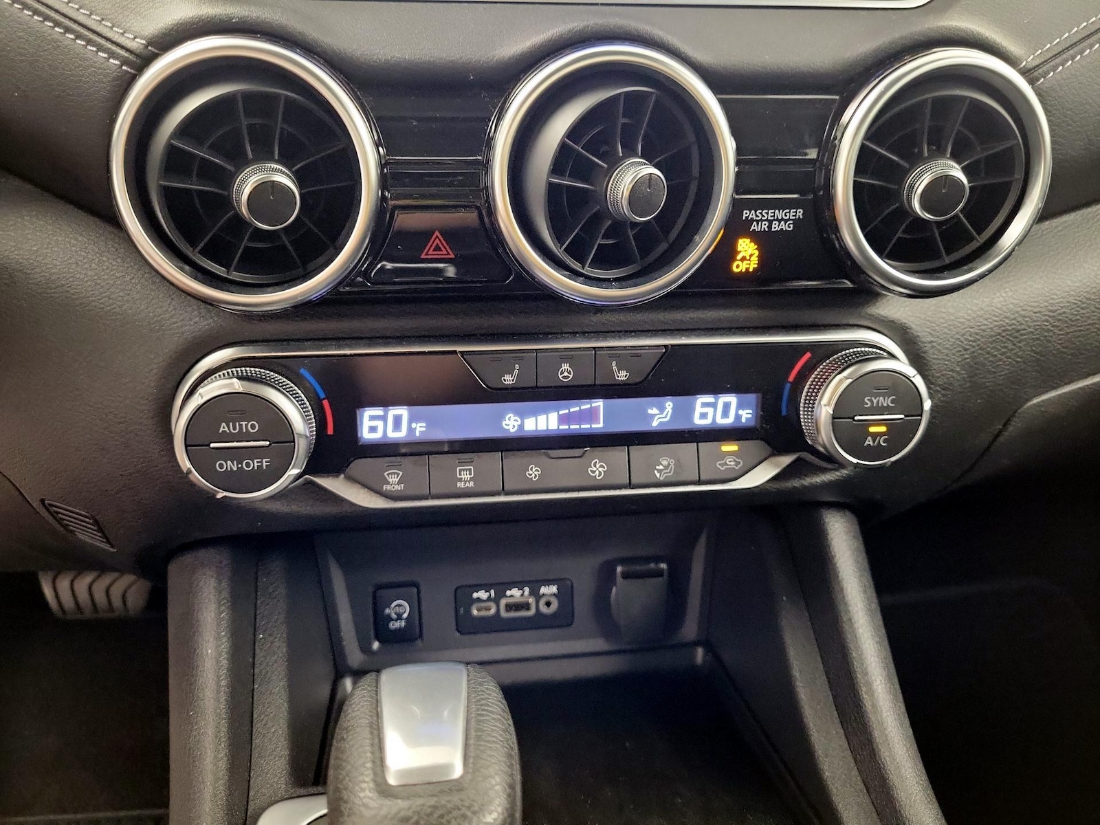 2025 Nissan Sentra SV - Photo 15