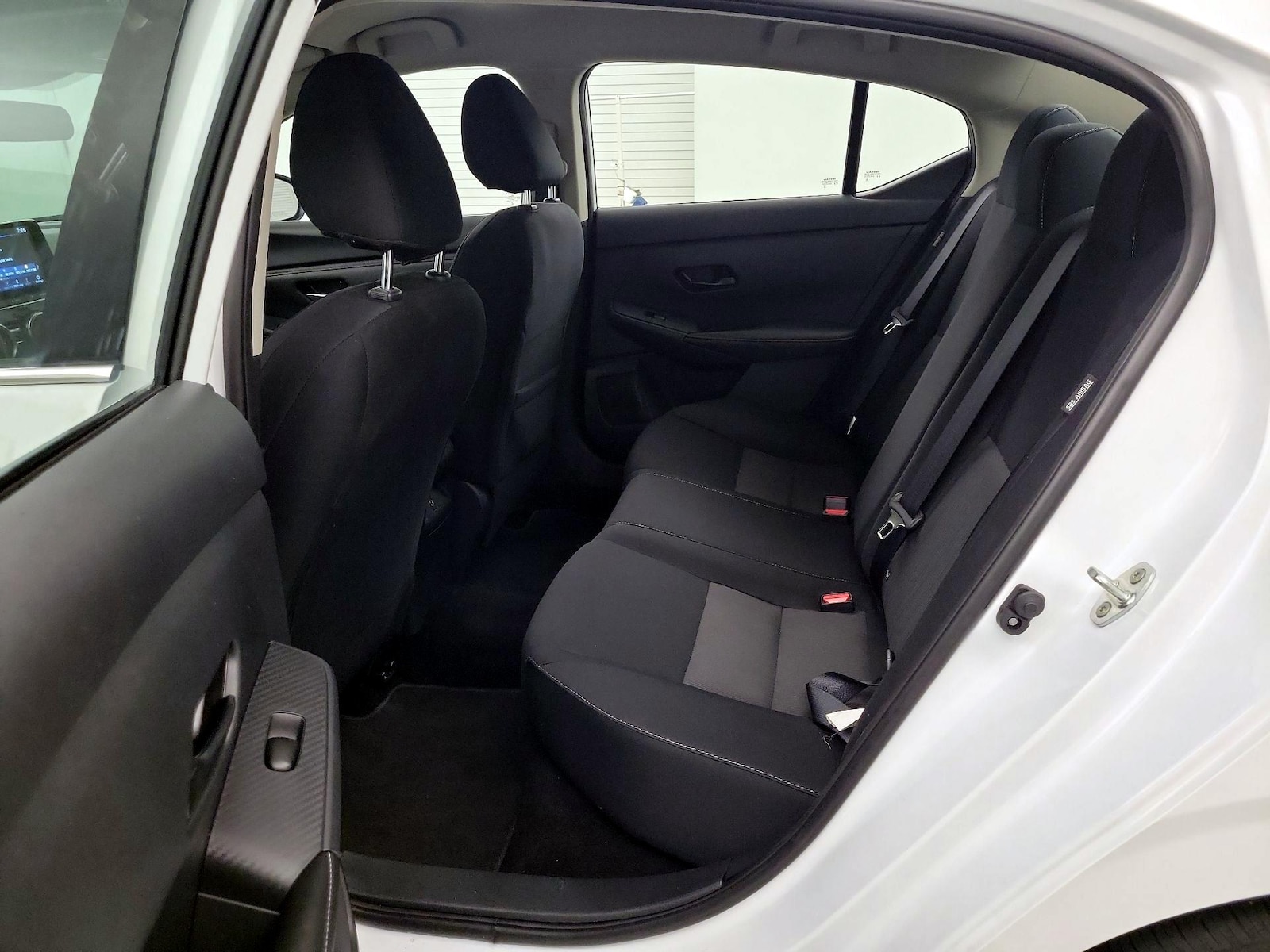 2025 Nissan Sentra SV - Photo 18