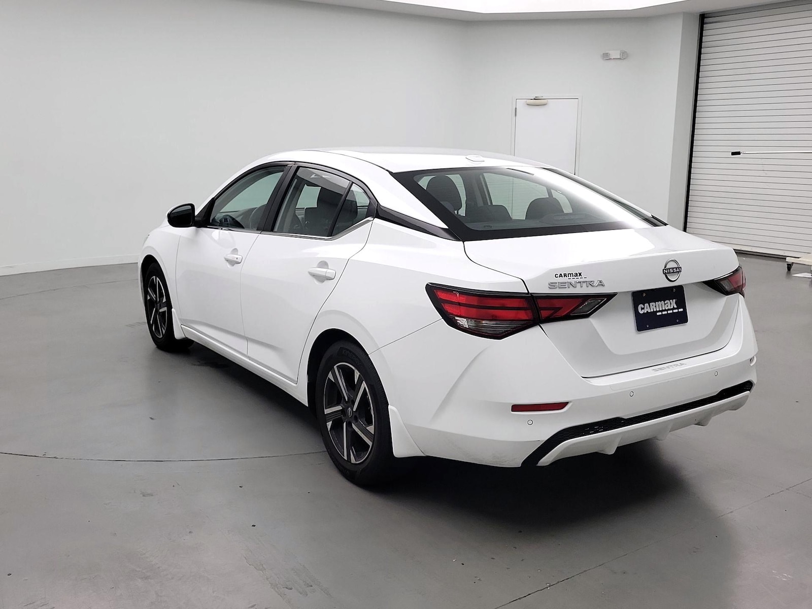 2025 Nissan Sentra SV - Photo 7