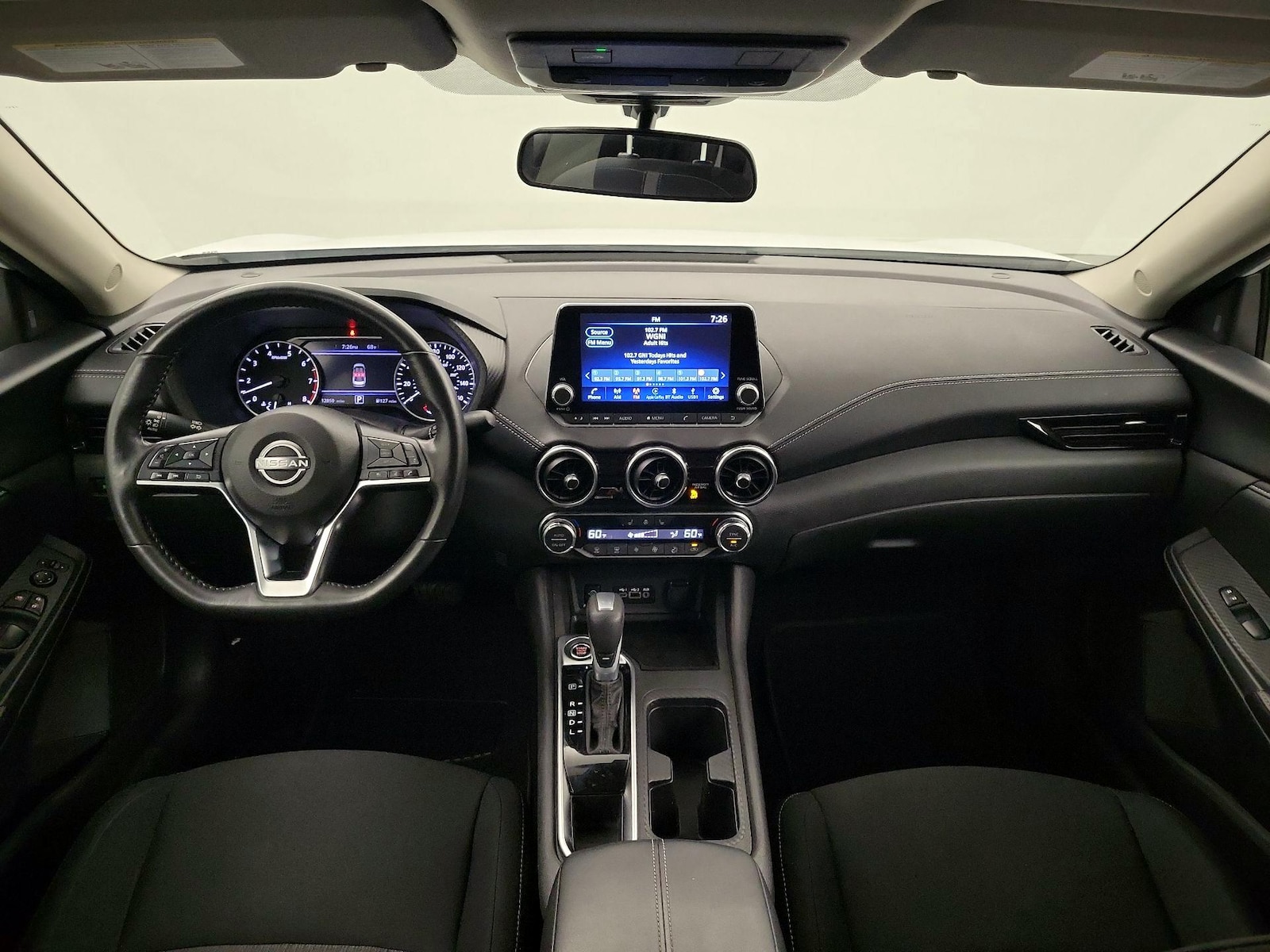 2025 Nissan Sentra SV - Photo 8