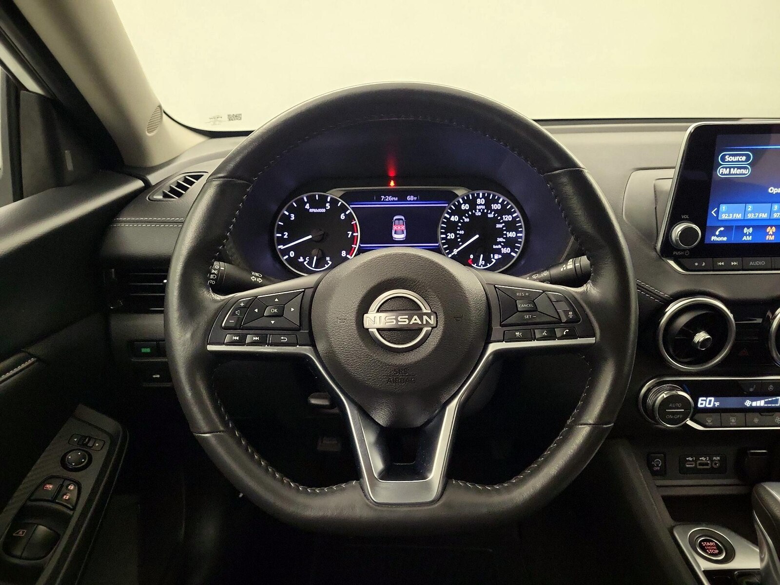 2025 Nissan Sentra SV - Photo 9