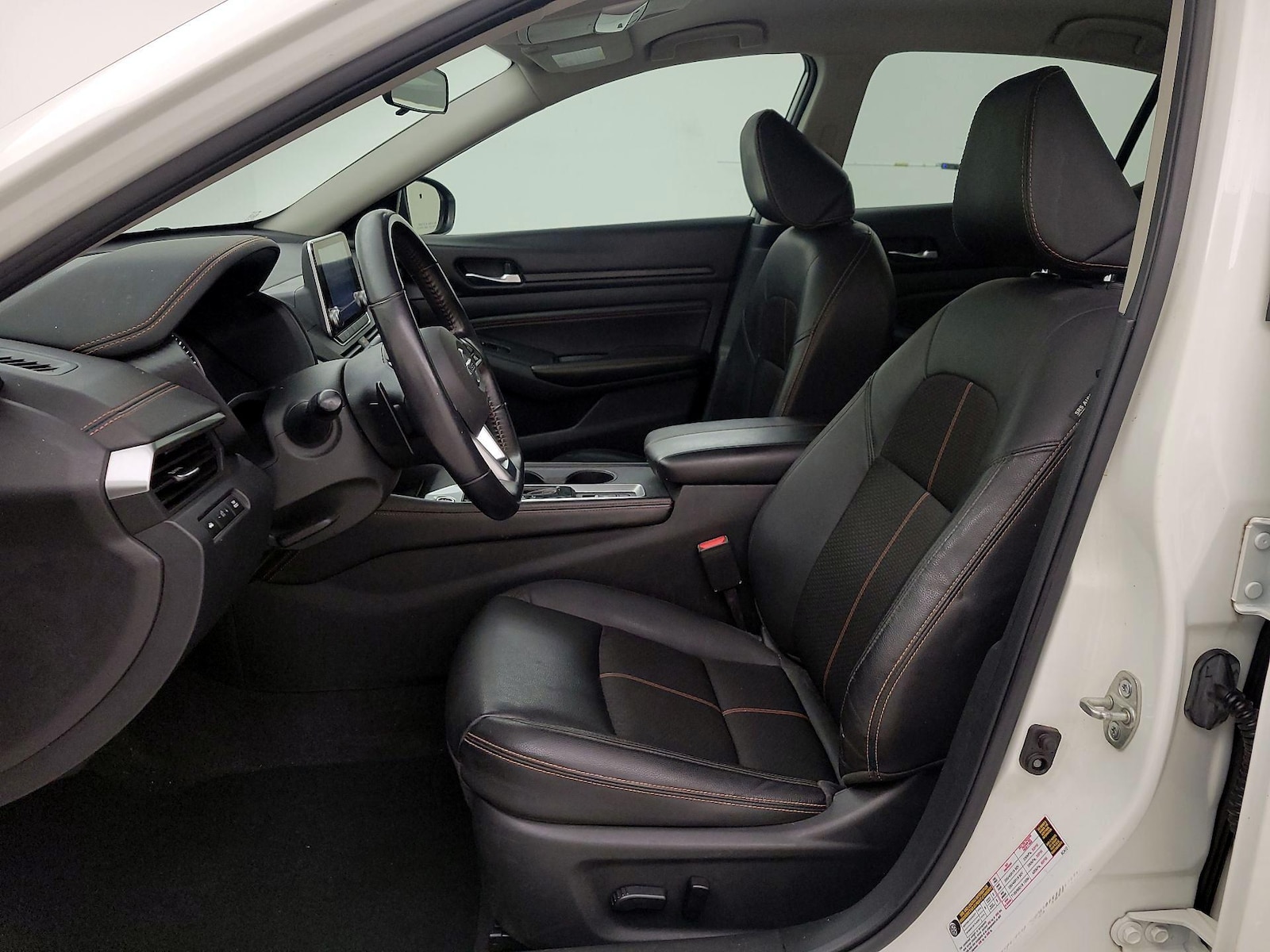 Power Seat(s) & Side Airbags