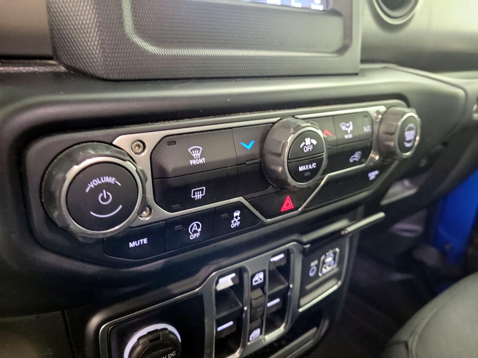 2022 Jeep Gladiator WILLYS - Photo 17