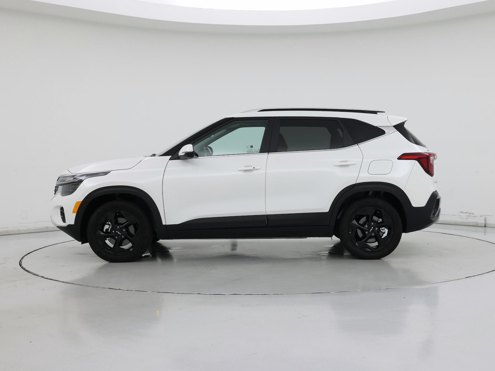 2026 Kia Seltos EX - Photo 4