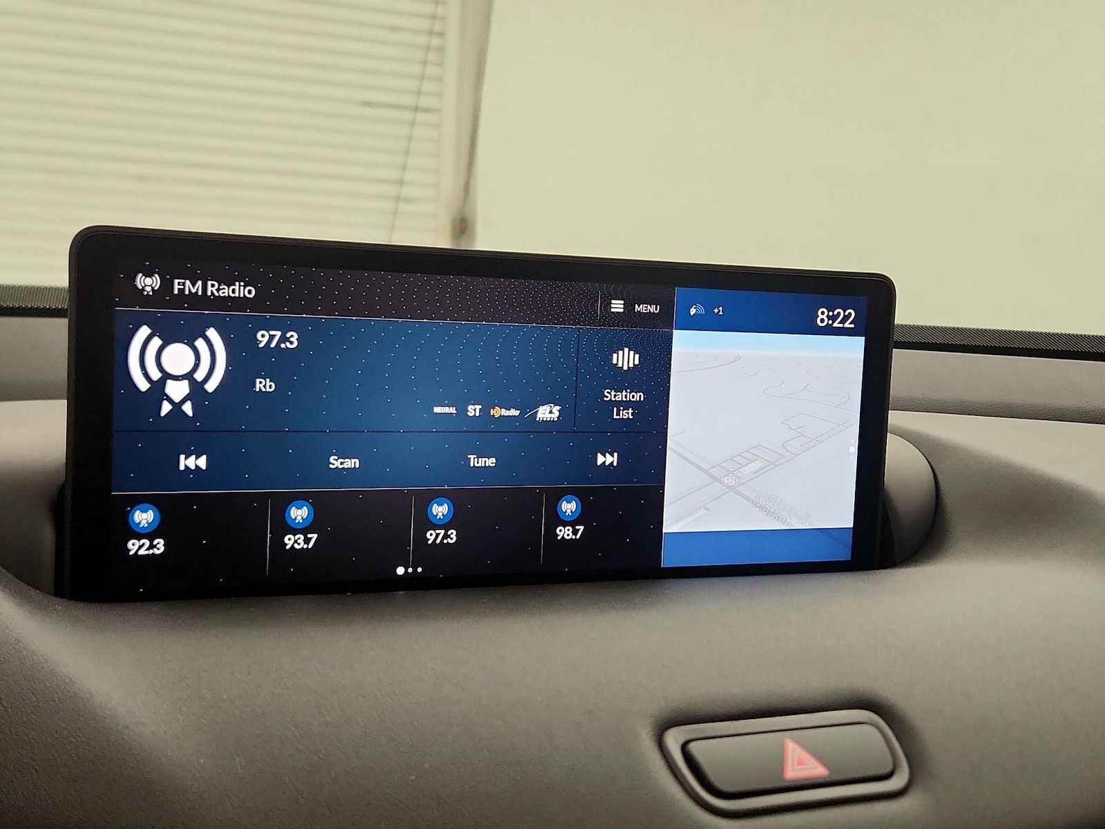 2025 Acura TLX Technology Package - Photo 17