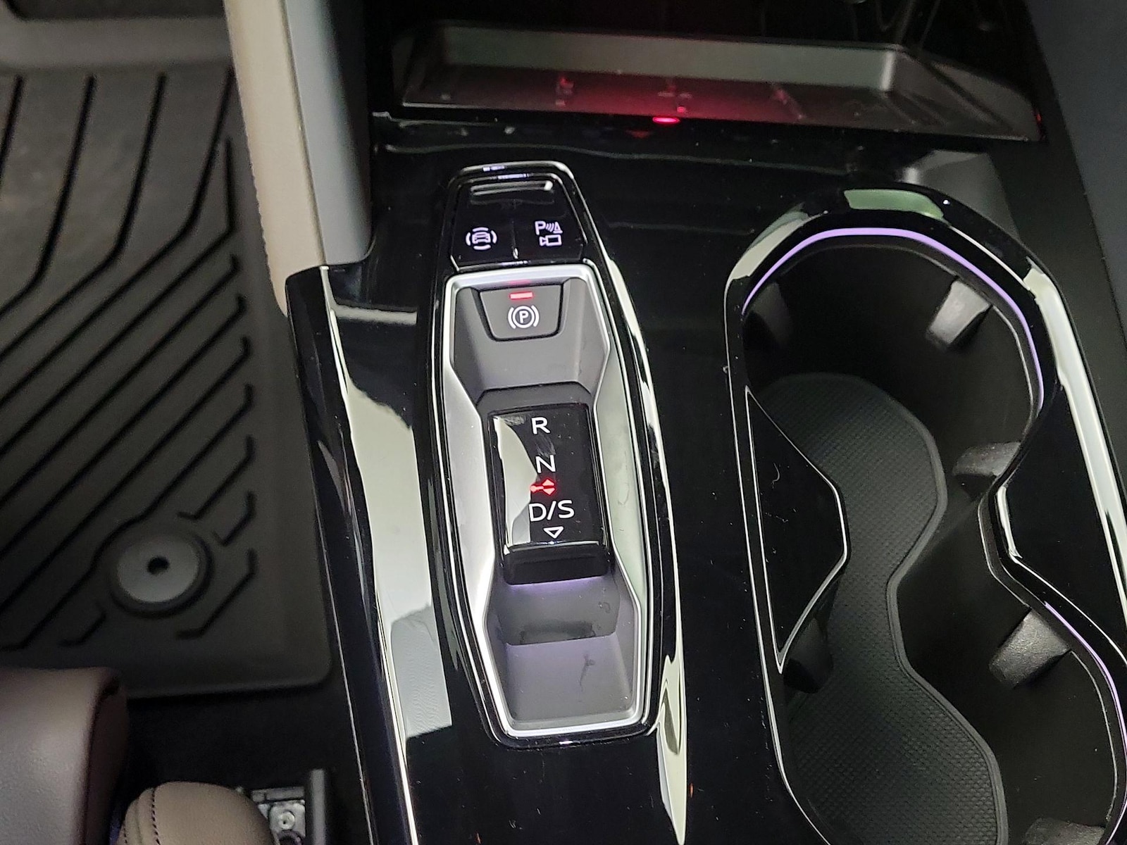 2025 Audi Q5 Premium Plus - Photo 18