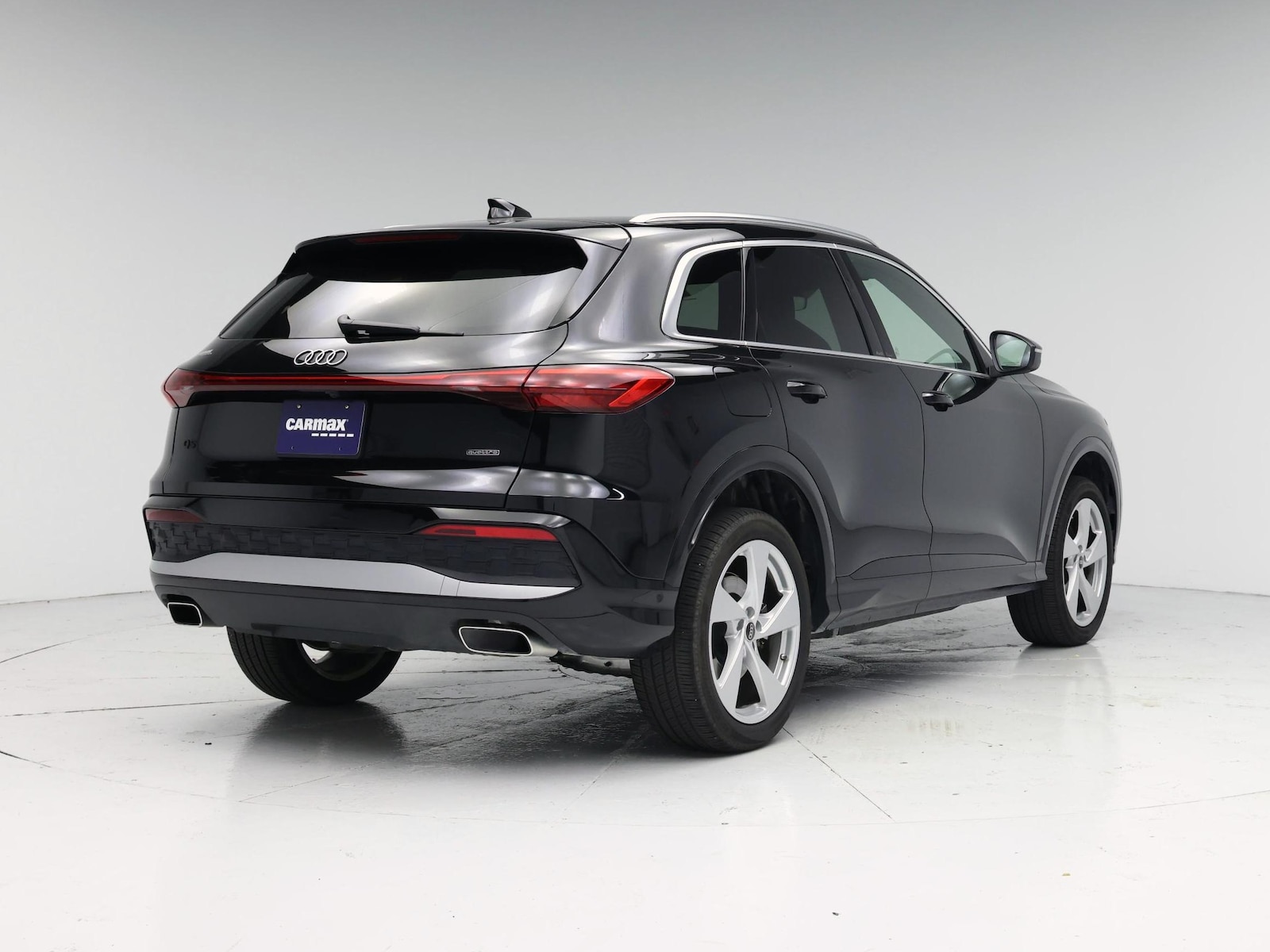 2025 Audi Q5 Premium Plus - Photo 9