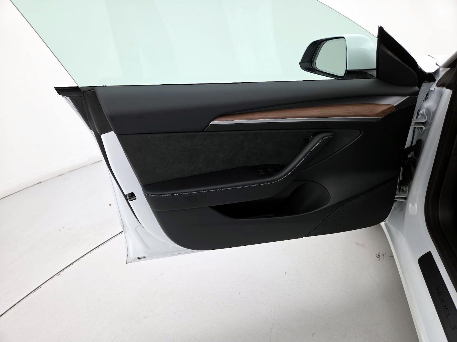 2023 Tesla Model 3 Base - Photo 13