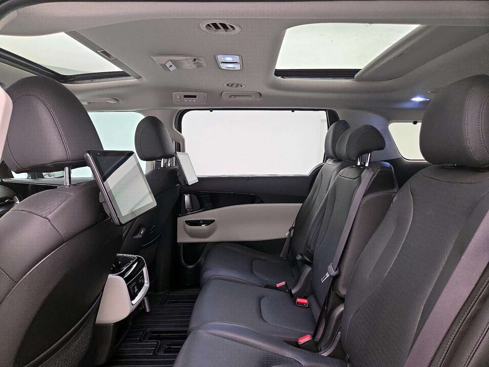 2024 Kia Carnival SX Prestige - Photo 21