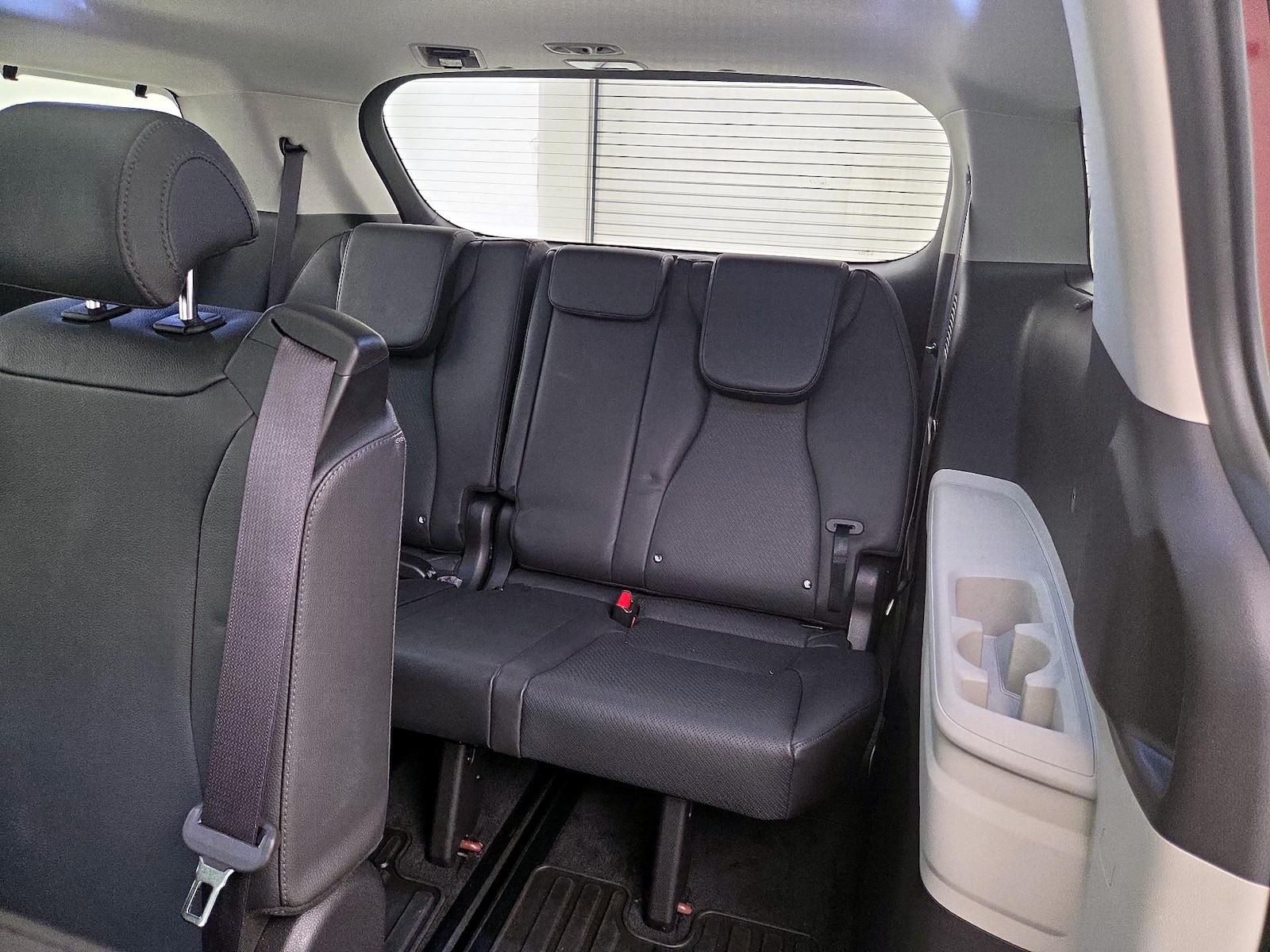 2024 Kia Carnival SX Prestige - Photo 23