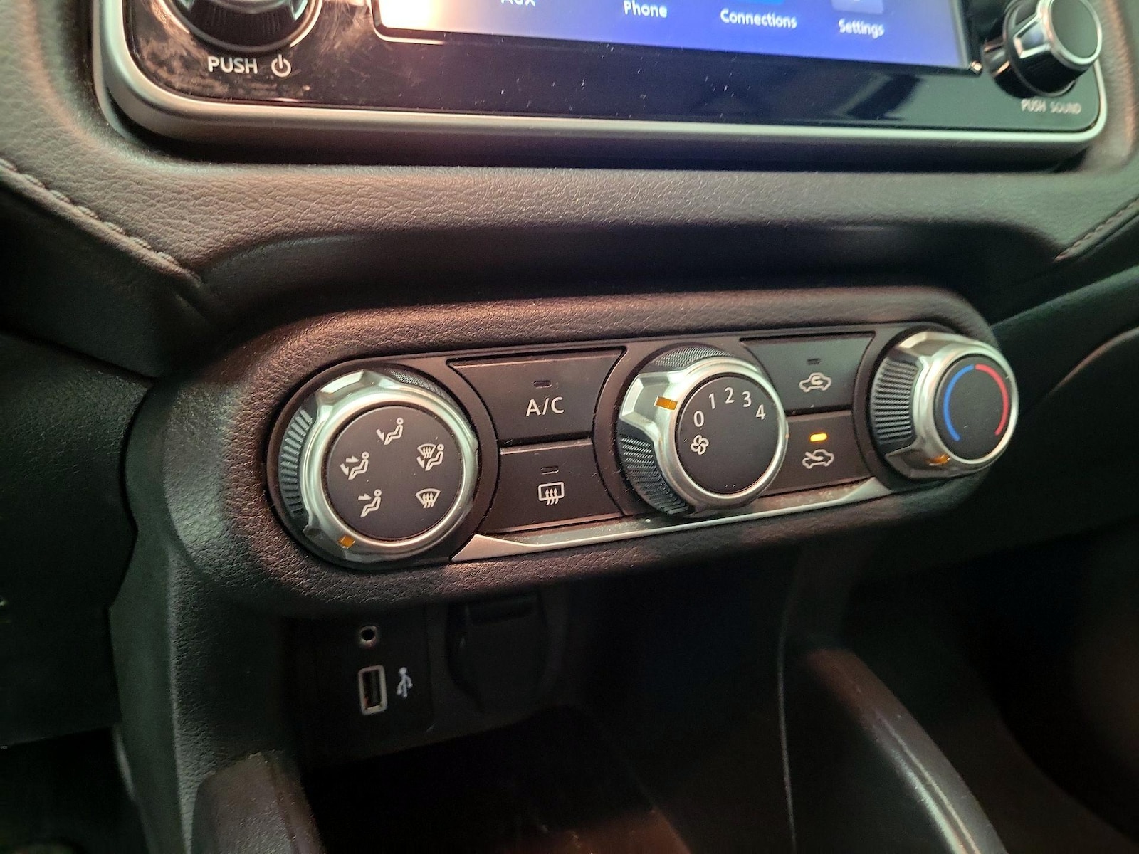 2020 Nissan Versa Sedan S - Photo 17