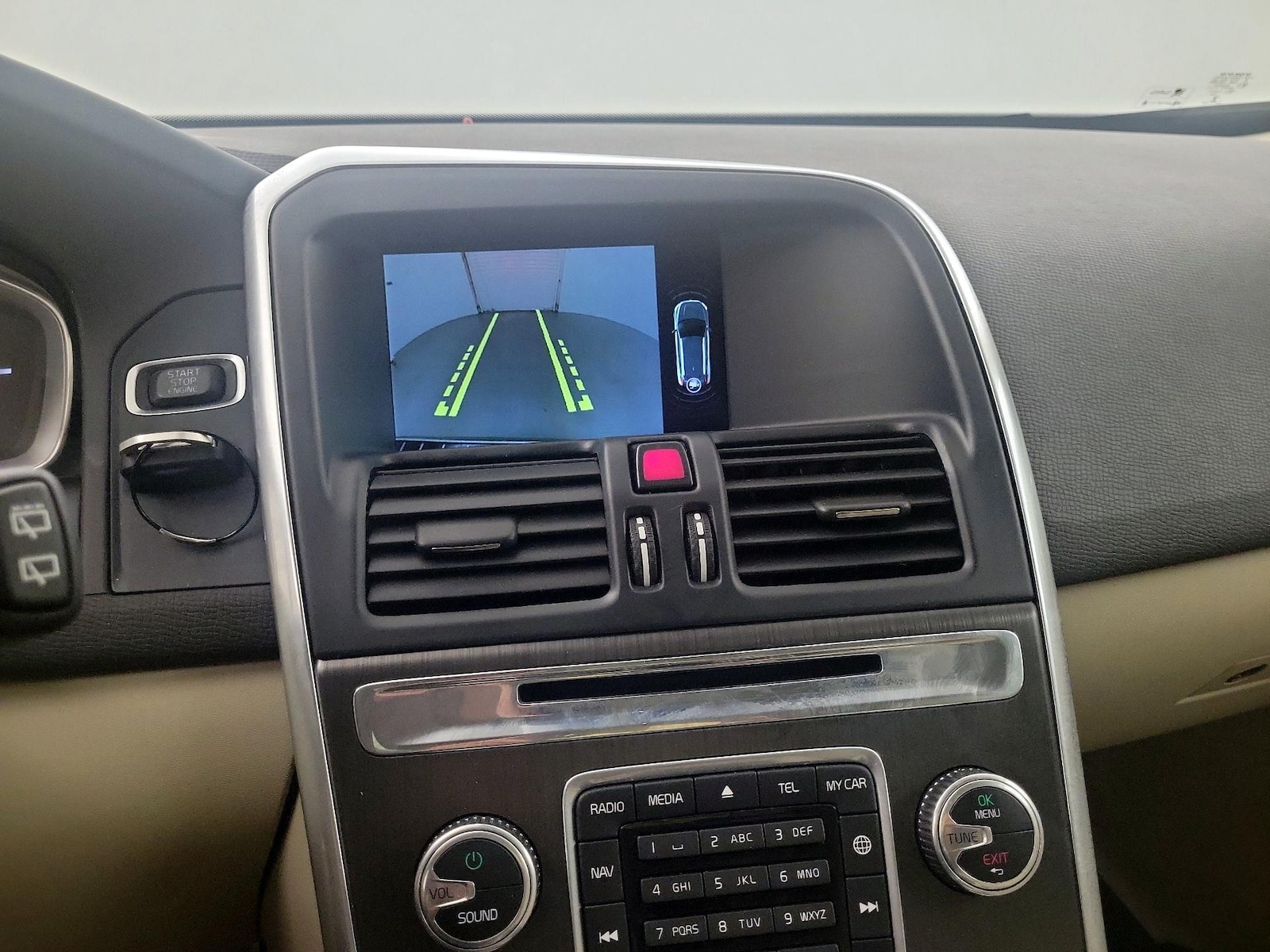 2016 Volvo XC60 Premier - Photo 12