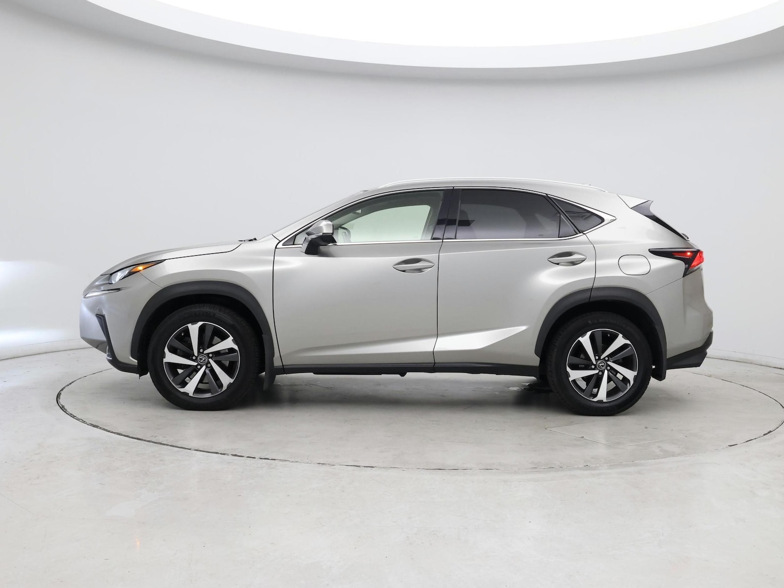 2018 Lexus NX 300 - Photo 4