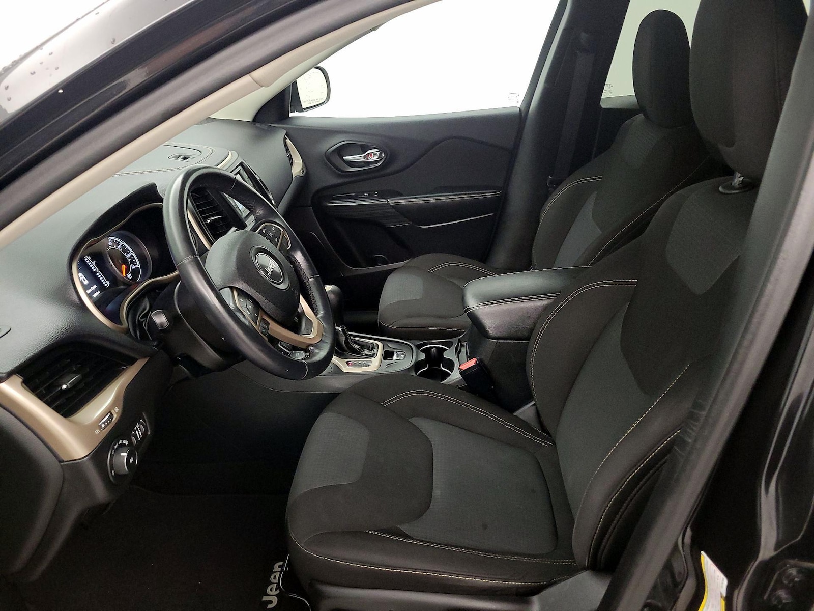 2015 Jeep Cherokee Latitude - Photo 12