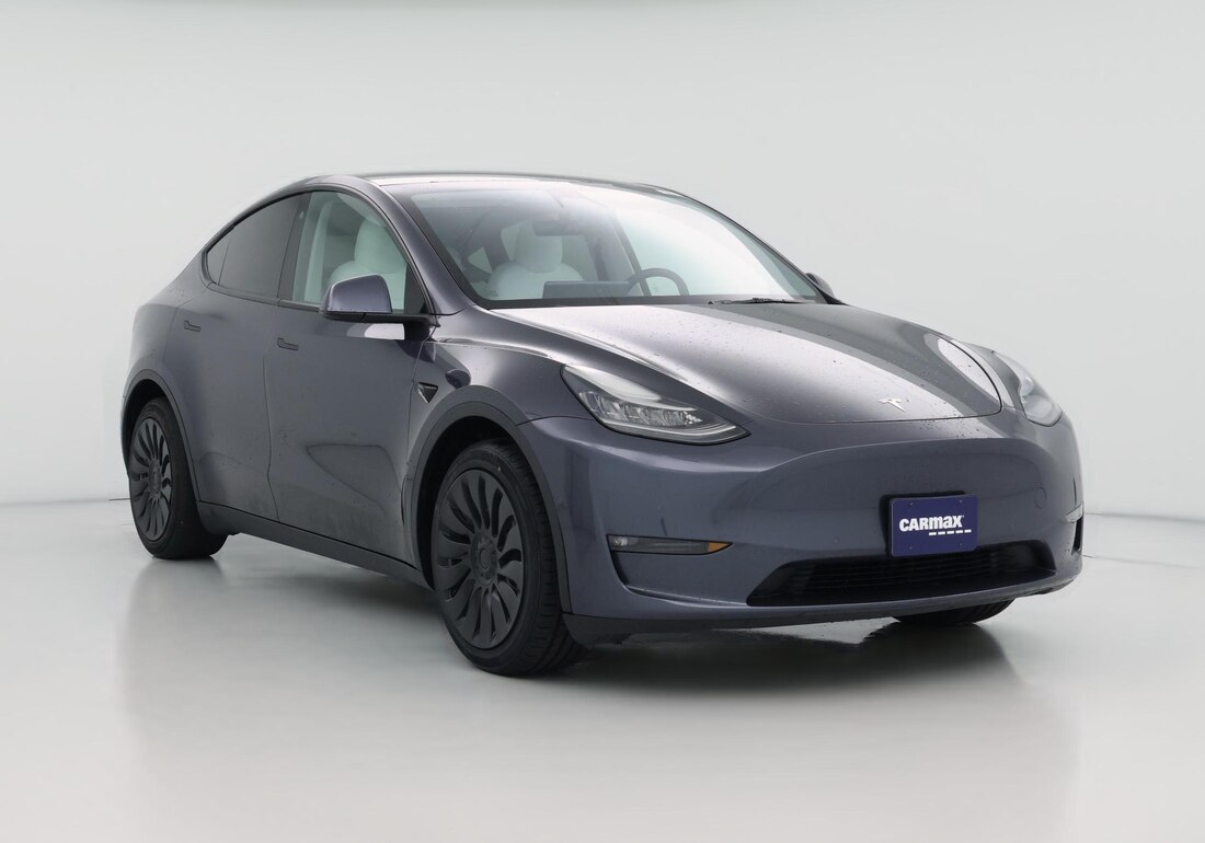 2021 Tesla Model Y Long Range All-Wheel Drive in Gray — CarMax photo
