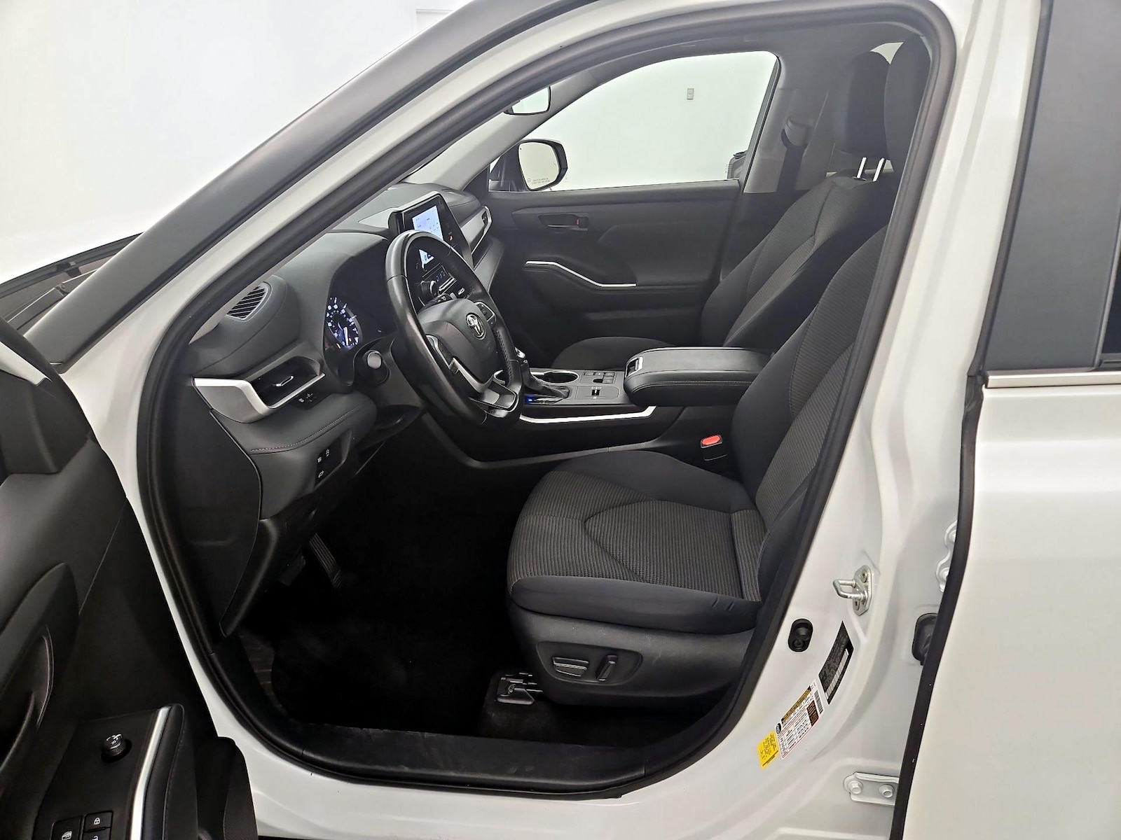 Power Seat(s) & Side Airbags