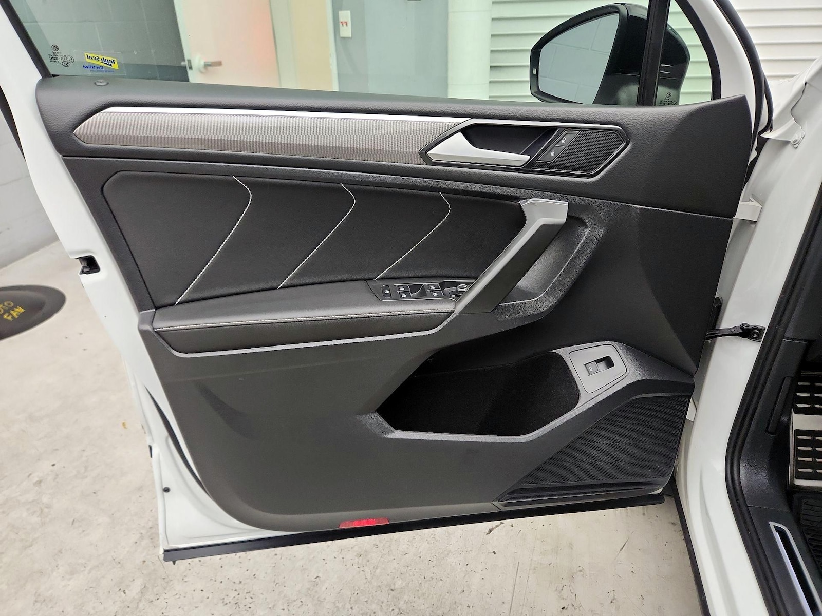 2022 Volkswagen Tiguan SE R-LINE BLACK - Photo 13