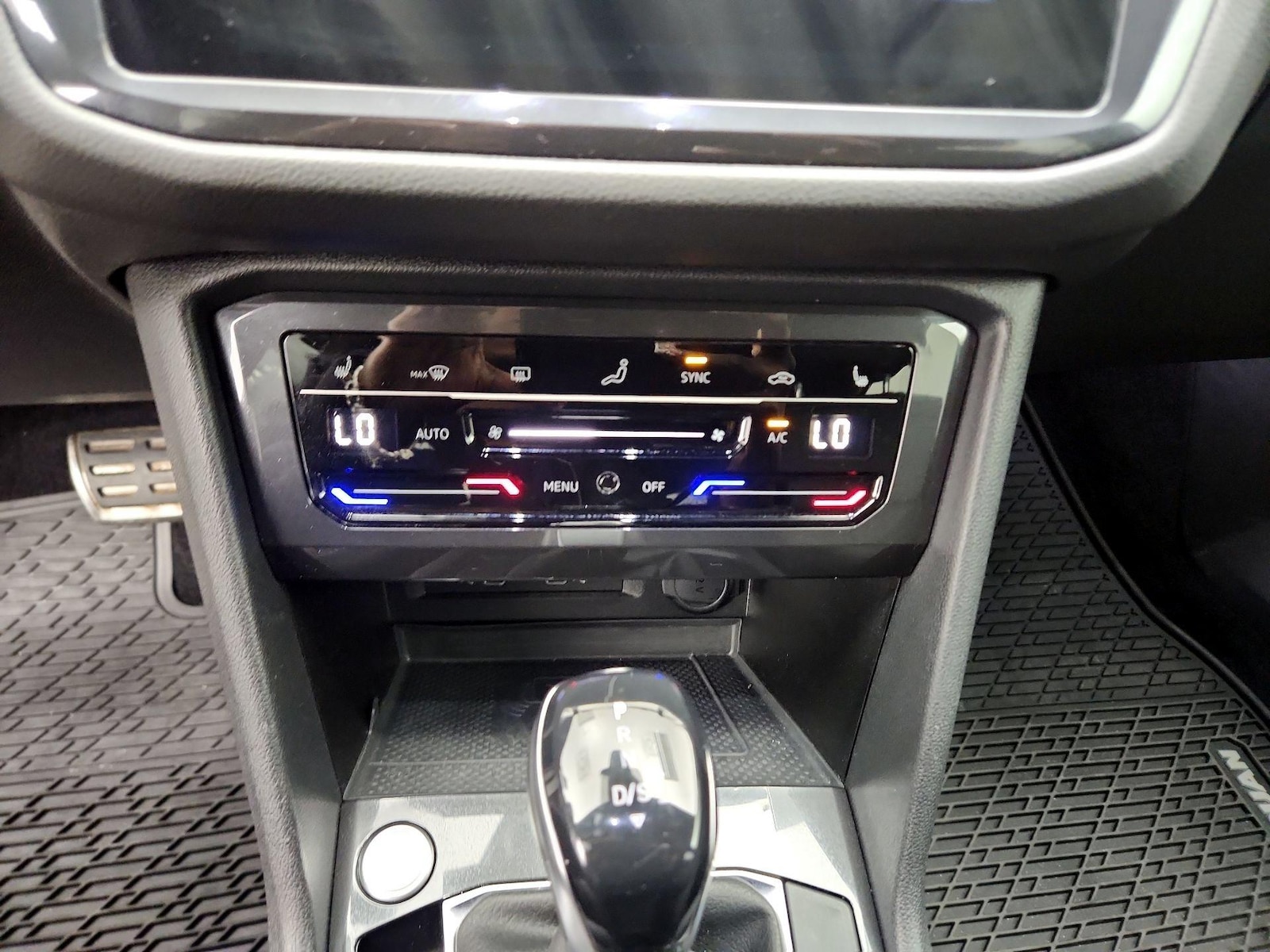 2022 Volkswagen Tiguan SE R-LINE BLACK - Photo 17