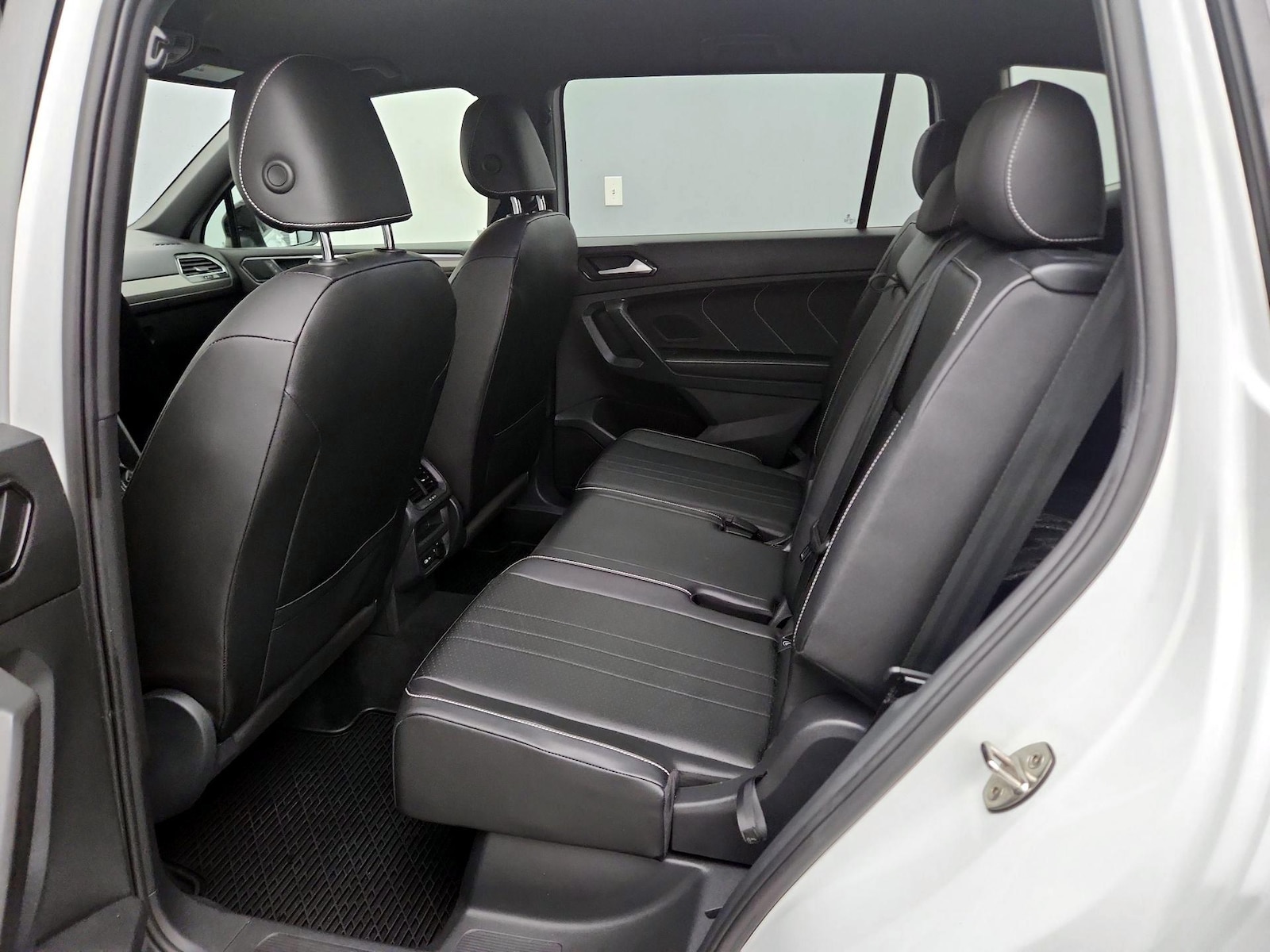 2022 Volkswagen Tiguan SE R-LINE BLACK - Photo 20