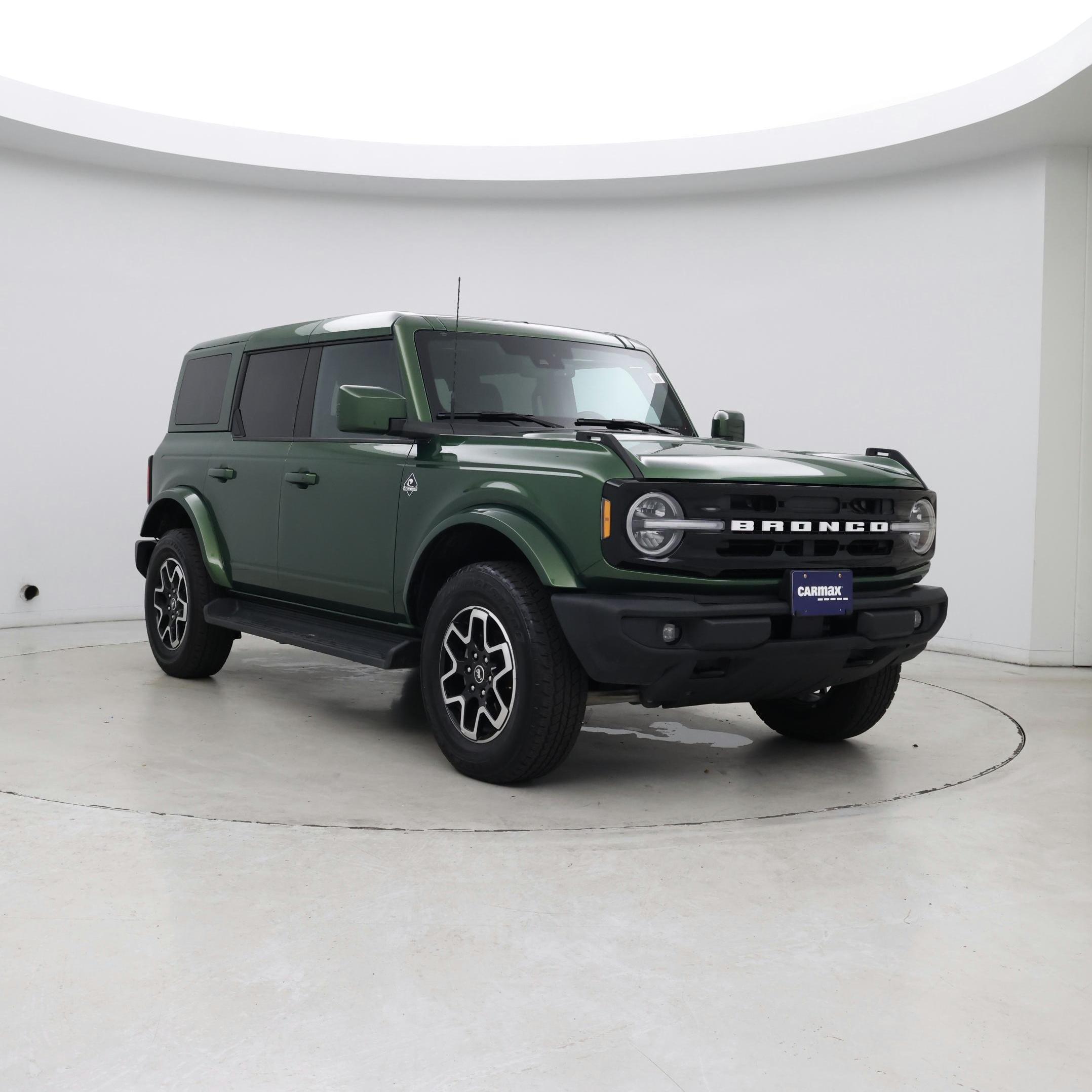 Green 2025 Ford Bronco SUV / Crossover Four-Wheel Drive Automatic
