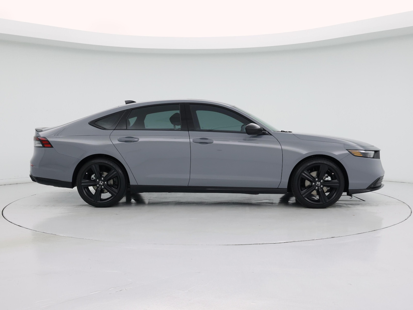 2026 Honda Accord Hybrid Sport-L - Photo 8