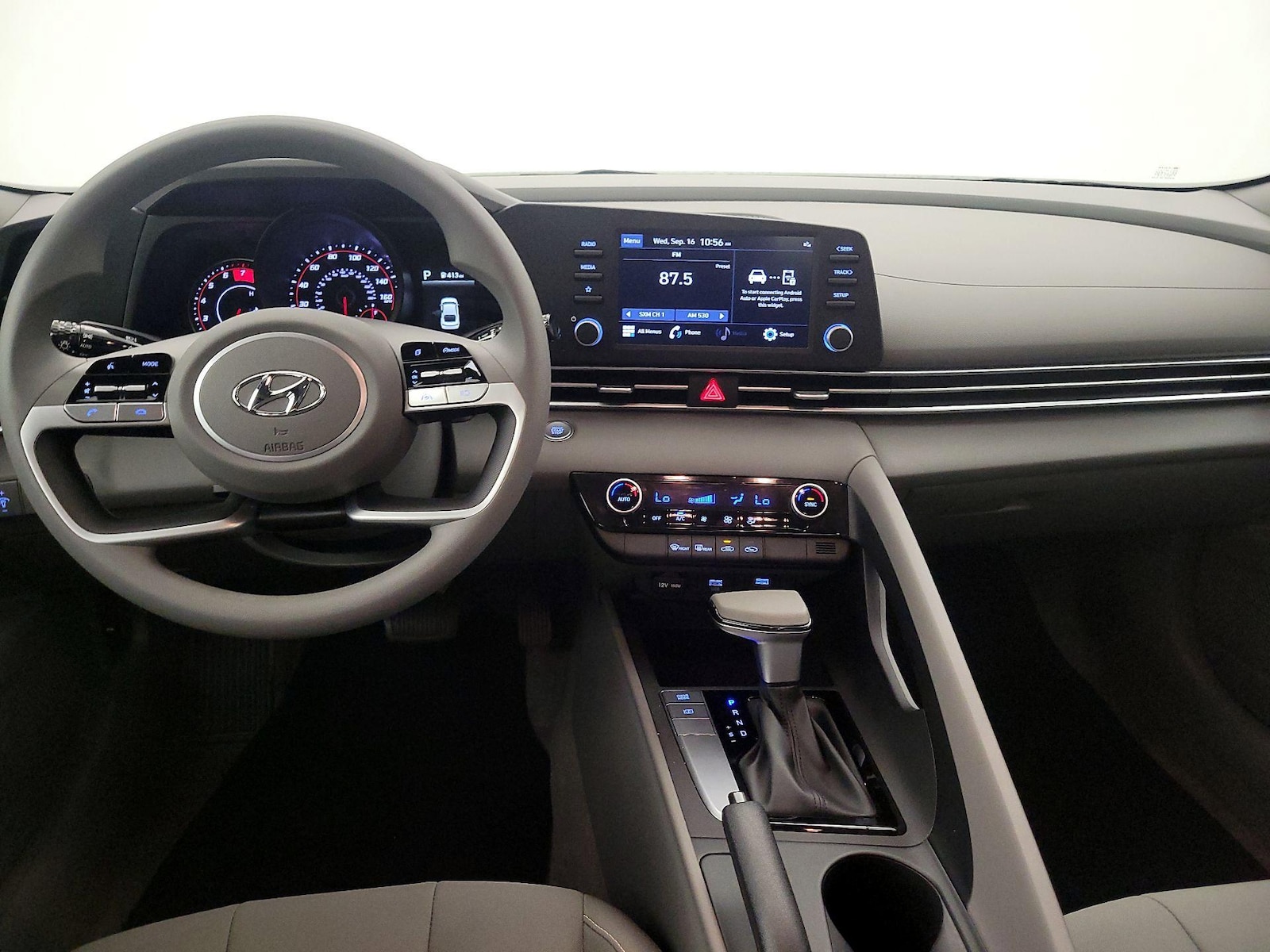Apple CarPlay® & Android Auto™