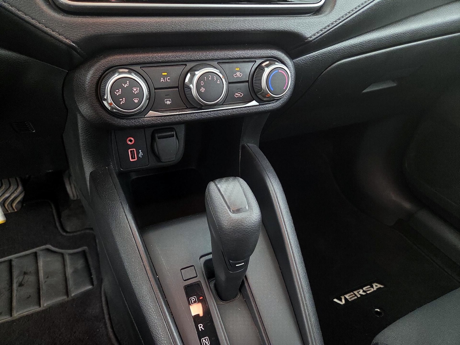 2023 Nissan Versa Sedan S - Photo 17