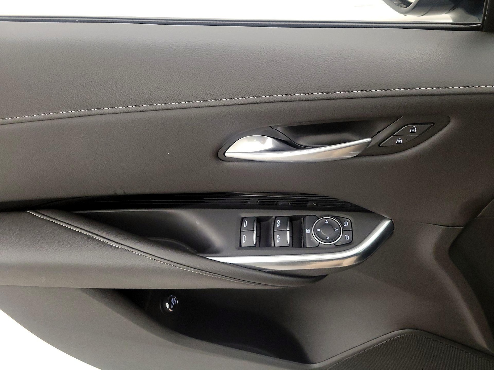 2024 Cadillac XT4 Luxury - Photo 13