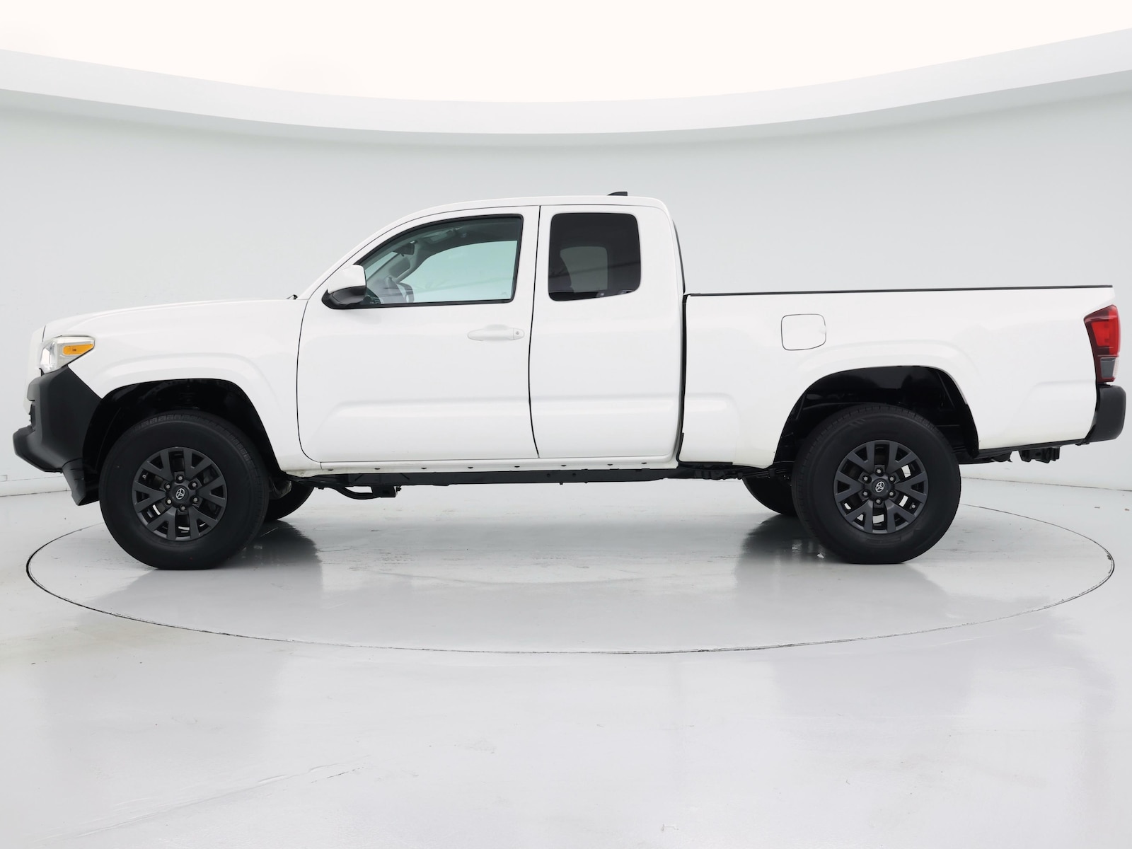 2019 Toyota Tacoma SR - Photo 4
