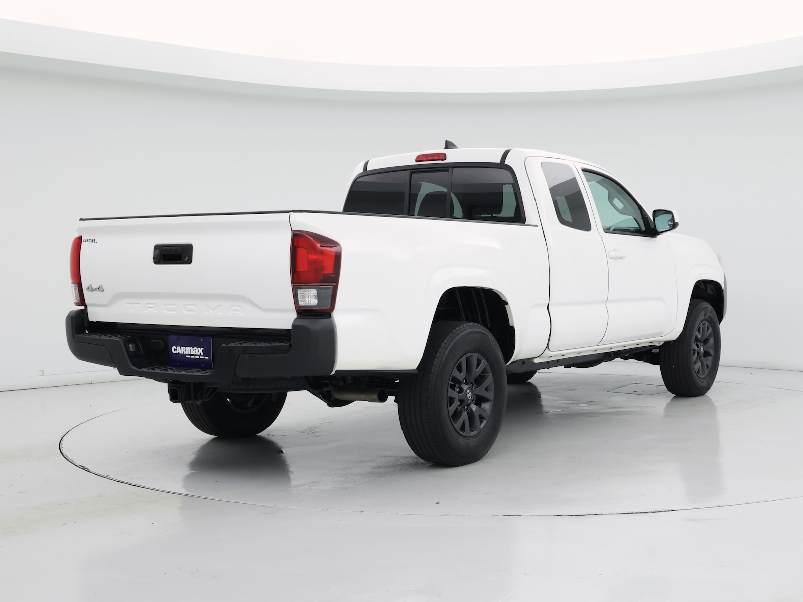 2019 Toyota Tacoma SR - Photo 9