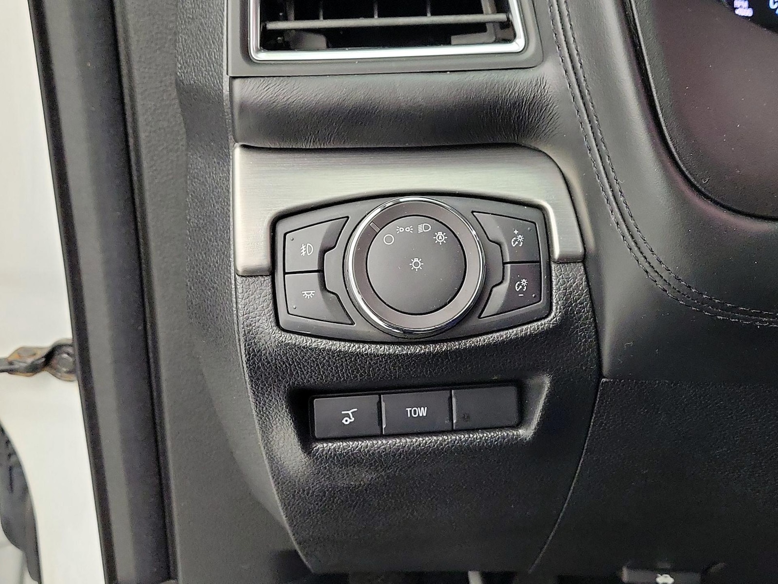 2019 Ford Explorer Platinum - Photo 14